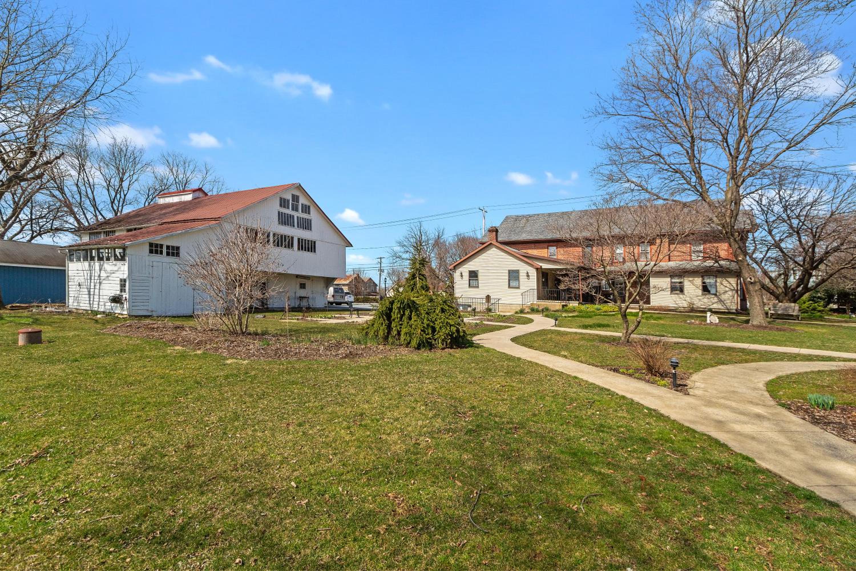 Hotel After Eight Bed and Breakfast