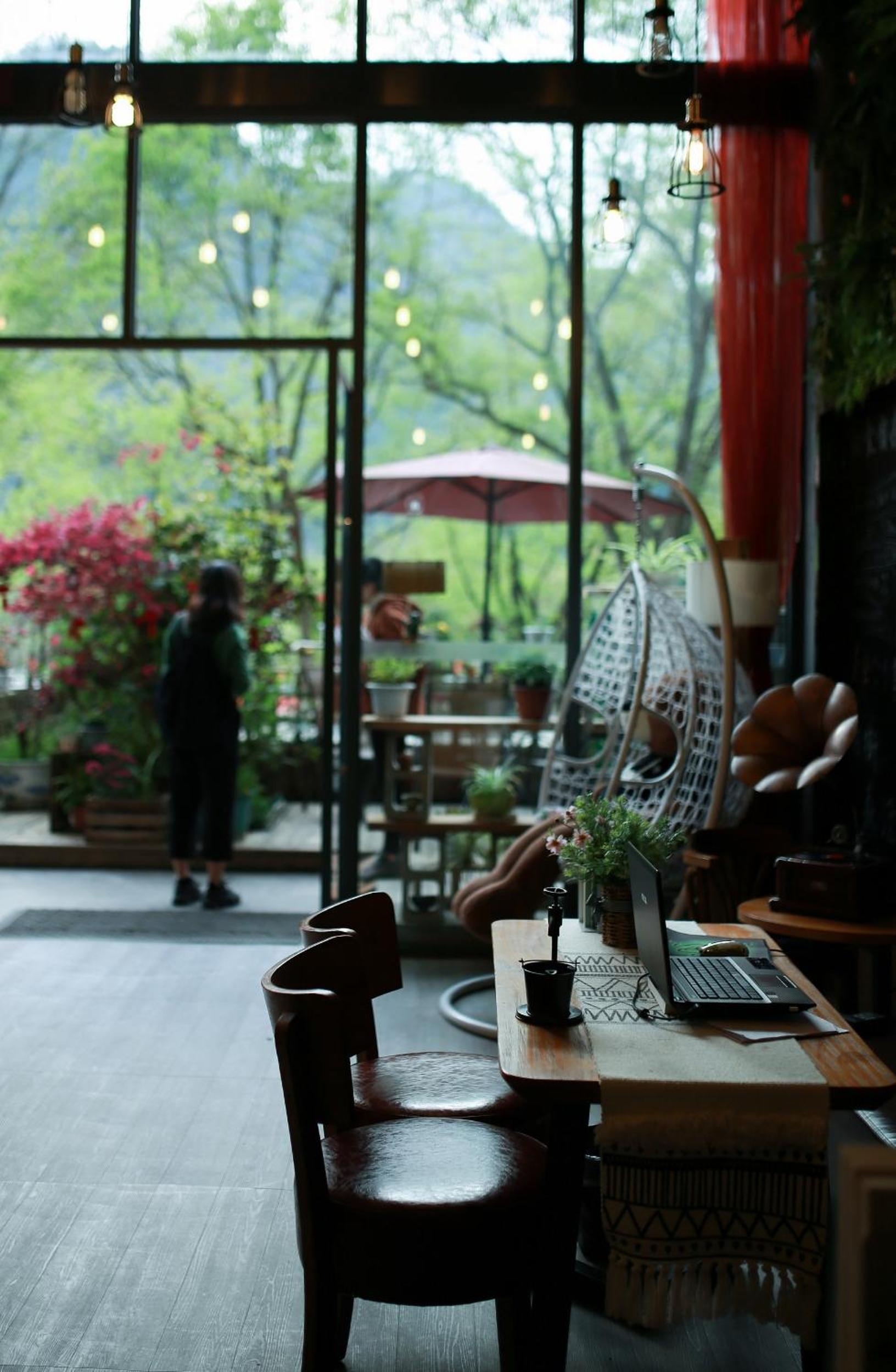 Ancient Street No.5 Youth Chic Hotel
