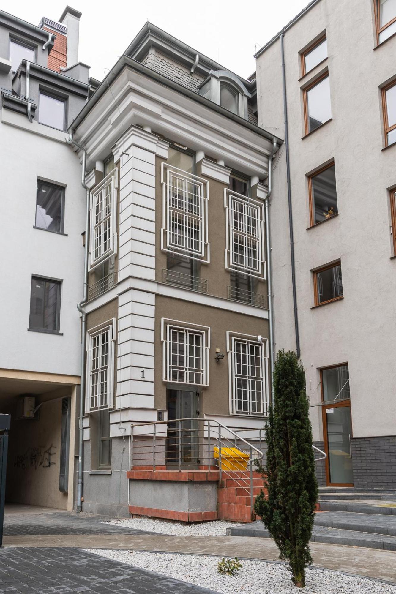 Szczecin Old Town Apartments - Riverside Lux Studio view 4