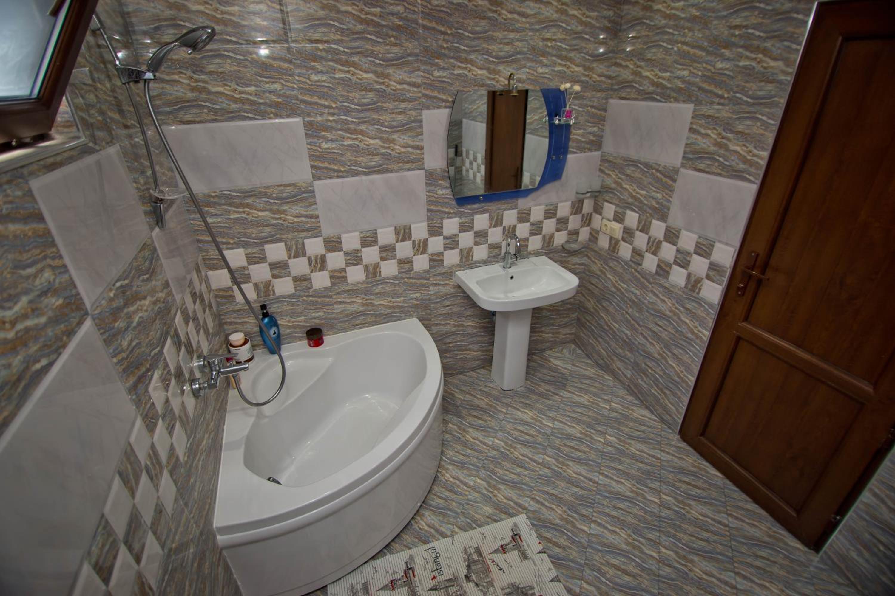 Photo 26