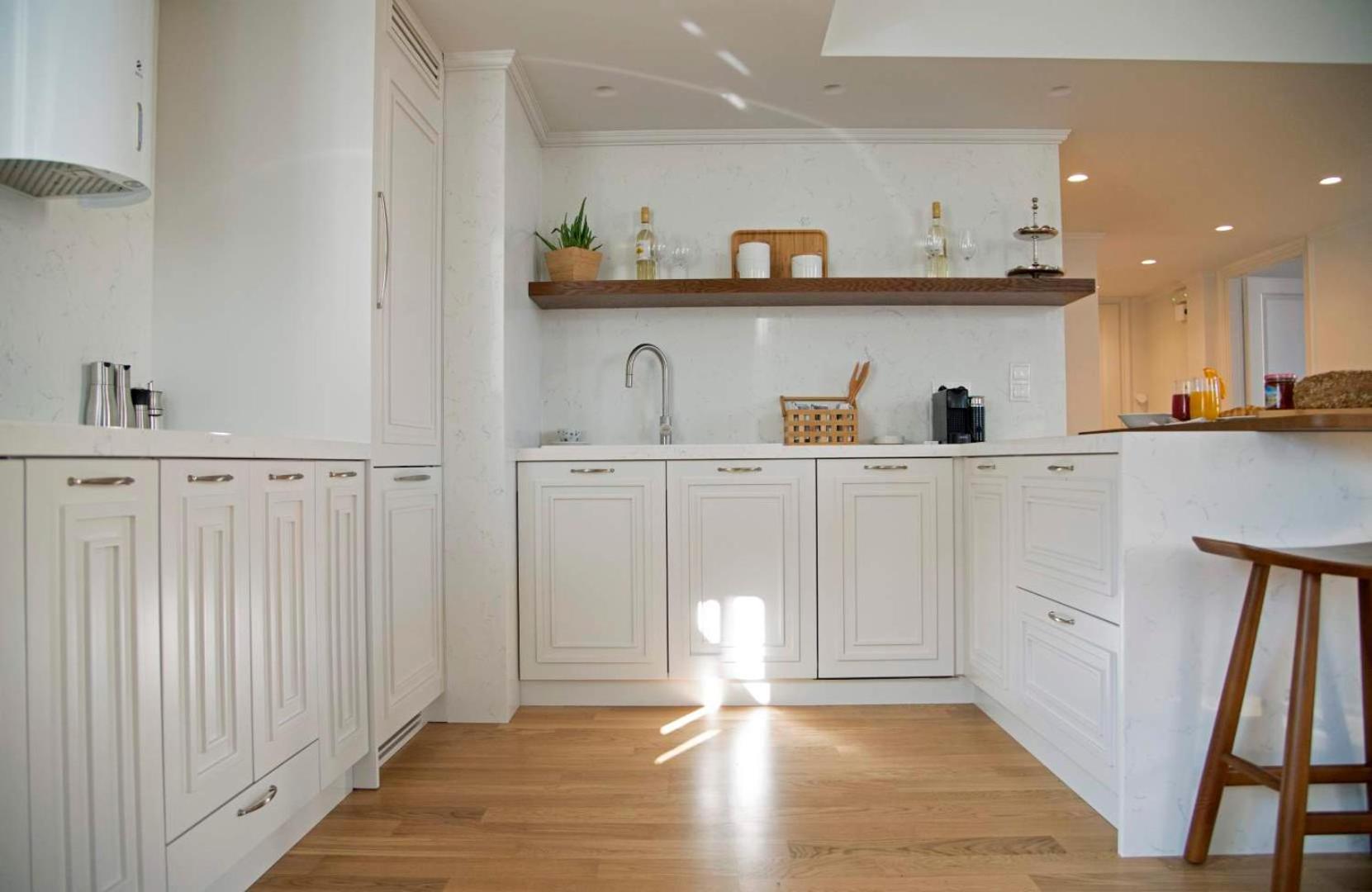 Four Streets Athens - Luxury Suites Apartments in Athens