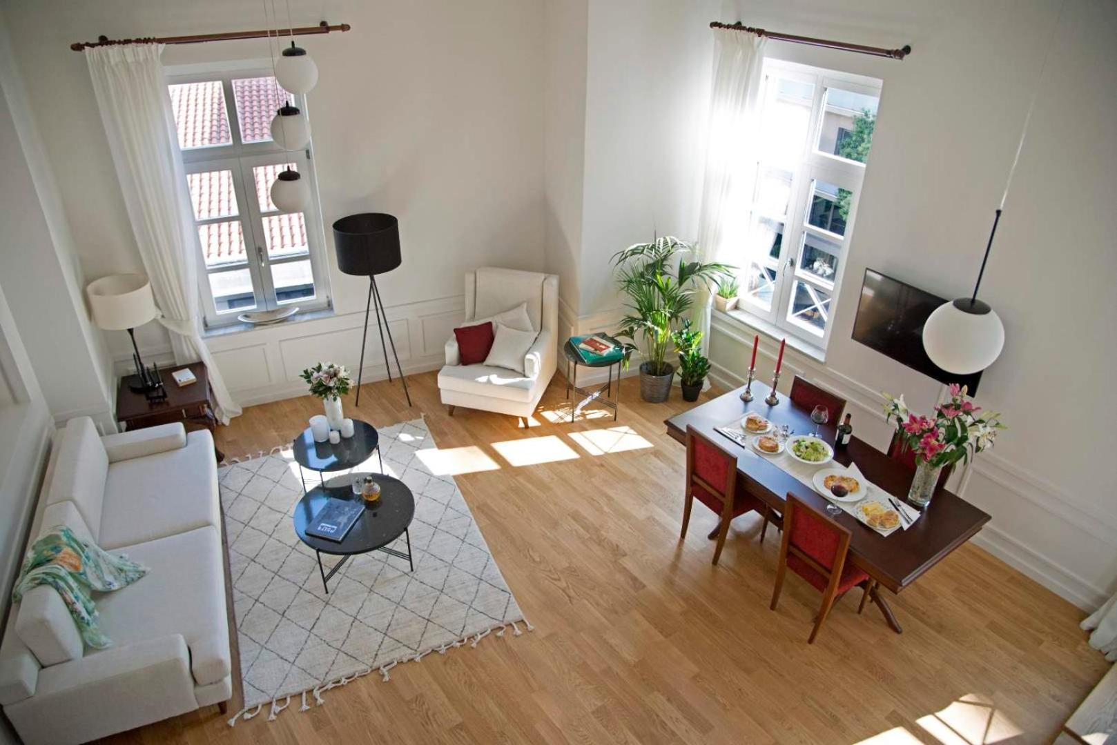 Four Streets Athens - Luxury Suites Apartments in Athens