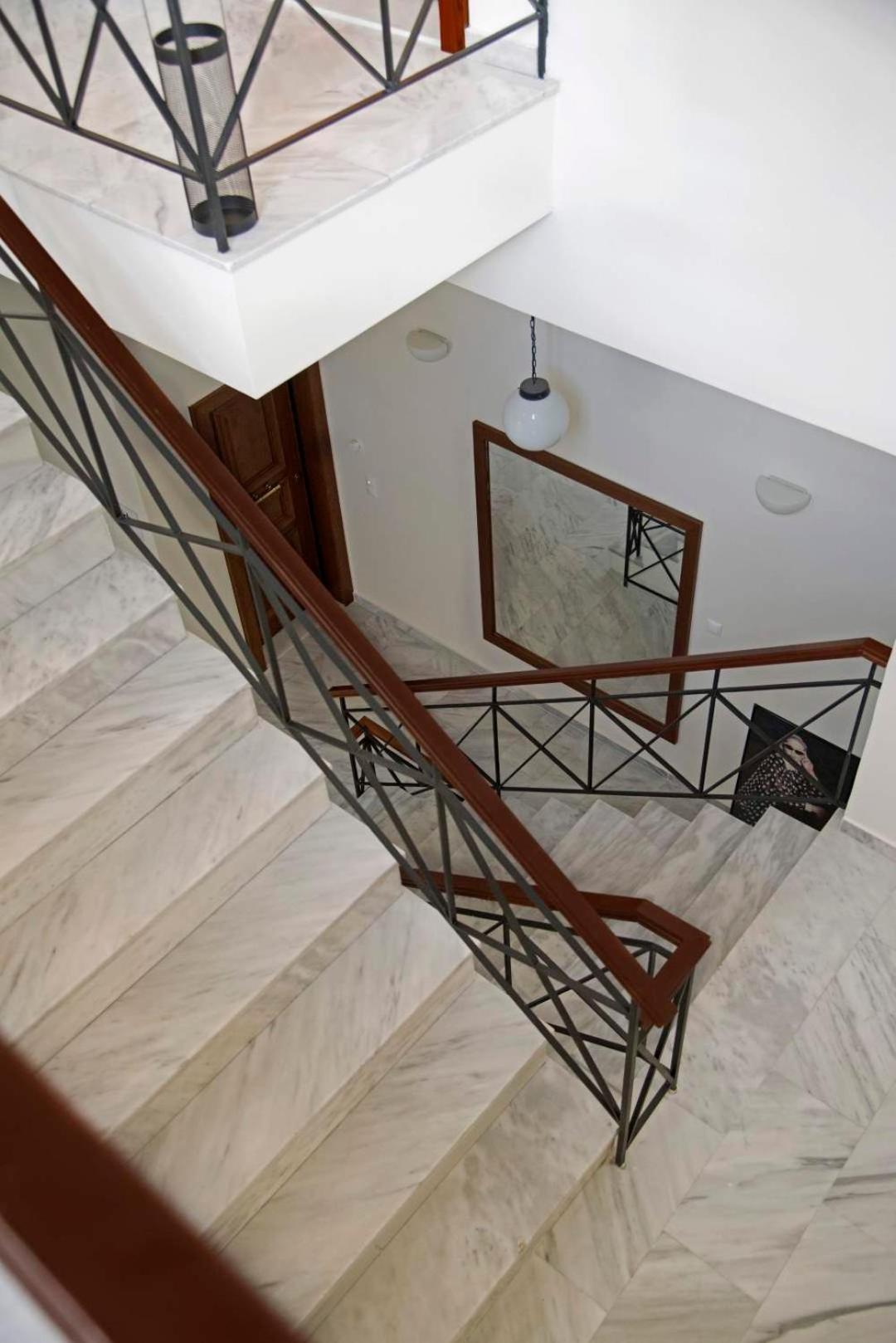 Four Streets Athens - Luxury Suites Apartments in Athens