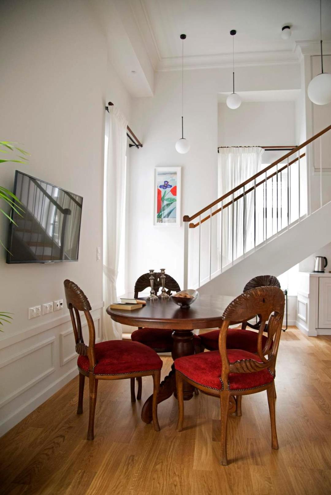 Four Streets Athens - Luxury Suites Apartments in Athens