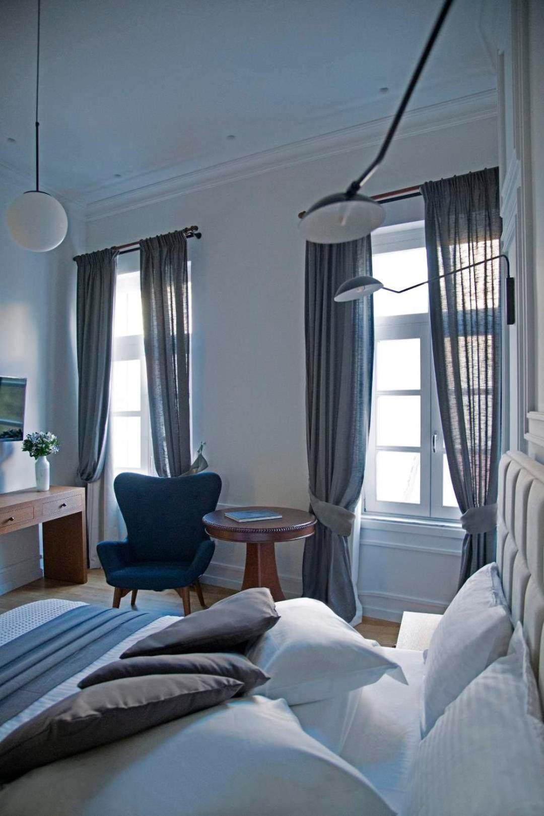 Four Streets Athens - Luxury Suites Apartments in Athens