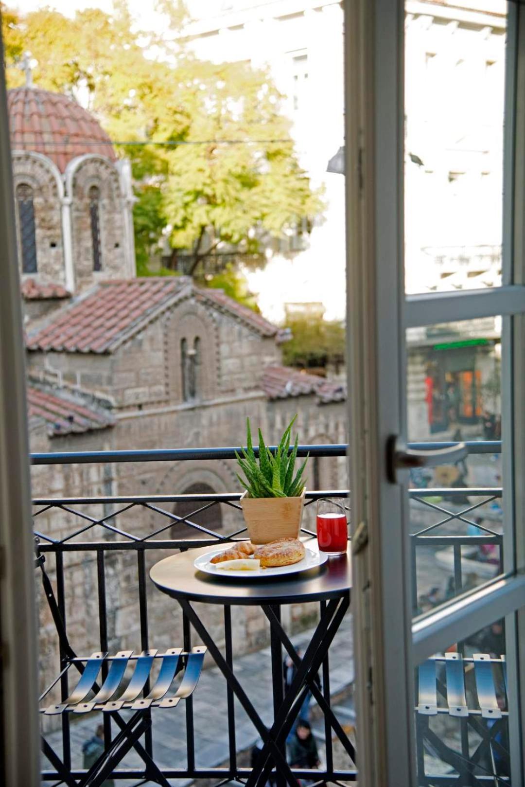 Four Streets Athens - Luxury Suites Apartments in Athens