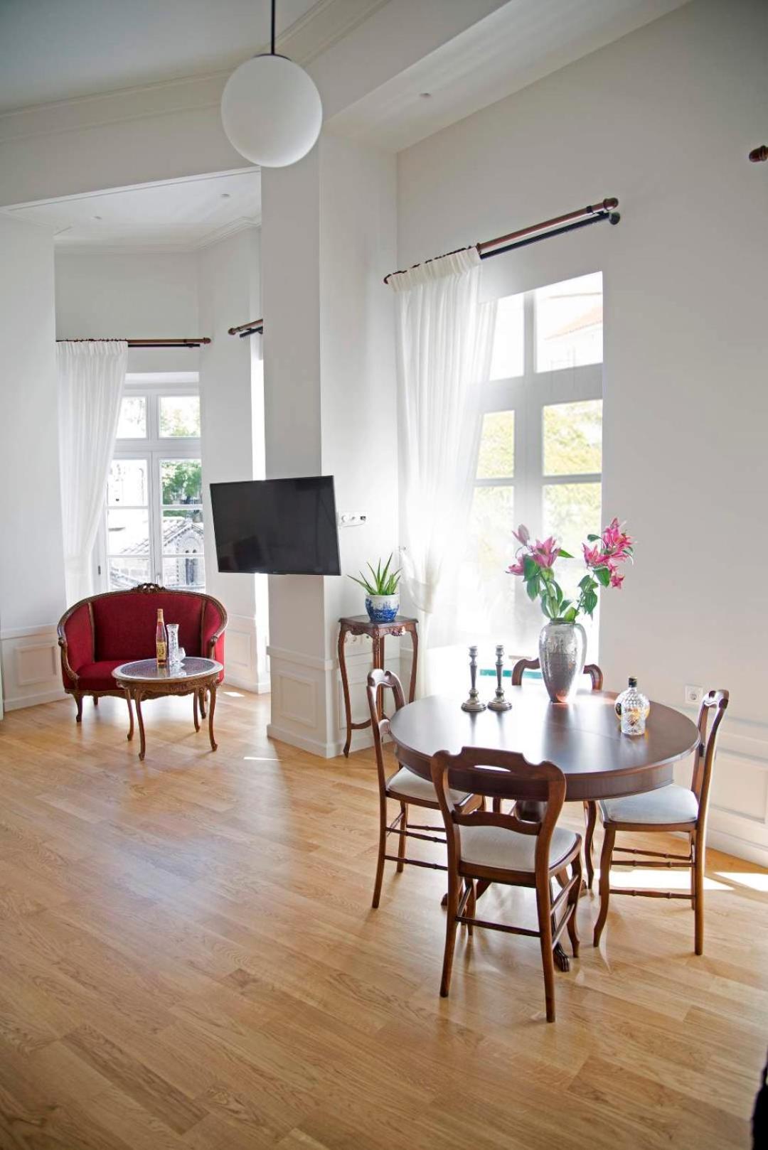 Four Streets Athens - Luxury Suites Apartments in Athens