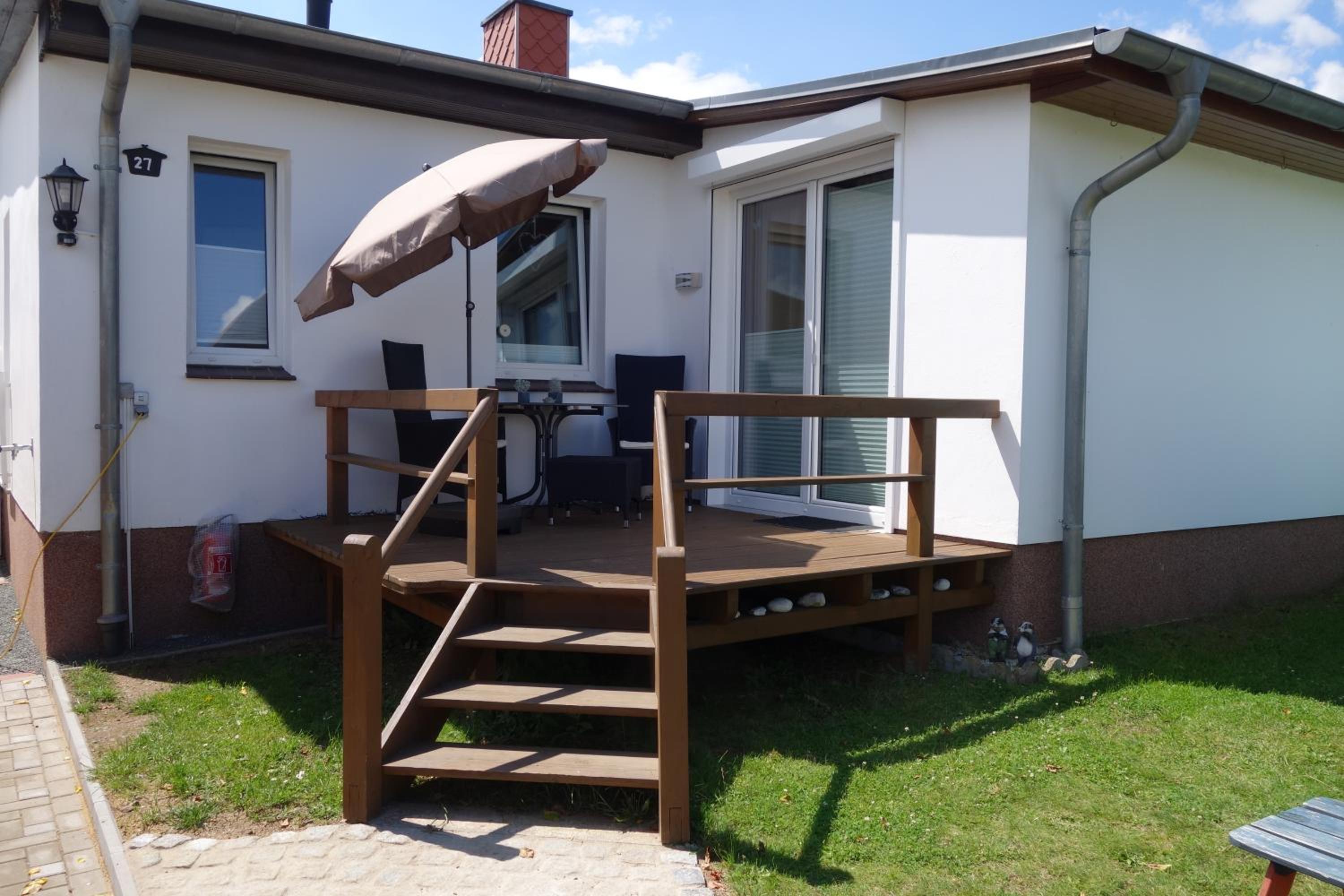 Ferienhaus am See mit Ruderboot