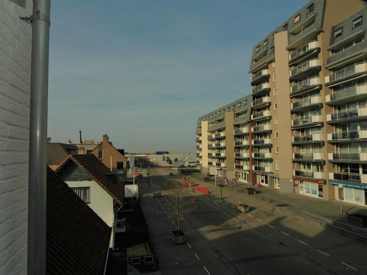 La Promenade Le Normandy 54-201 view 3