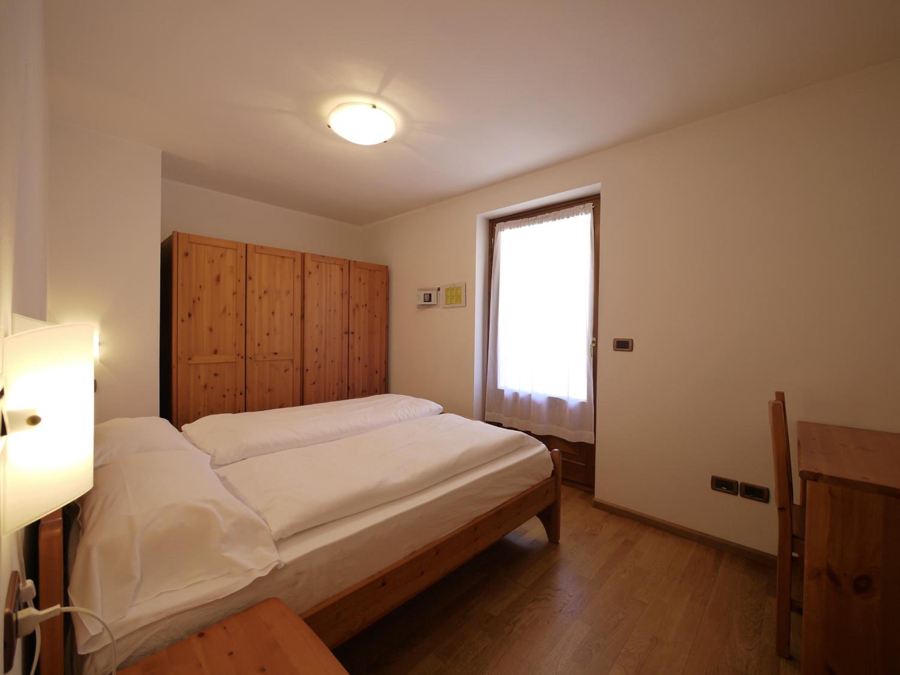 Photo 137