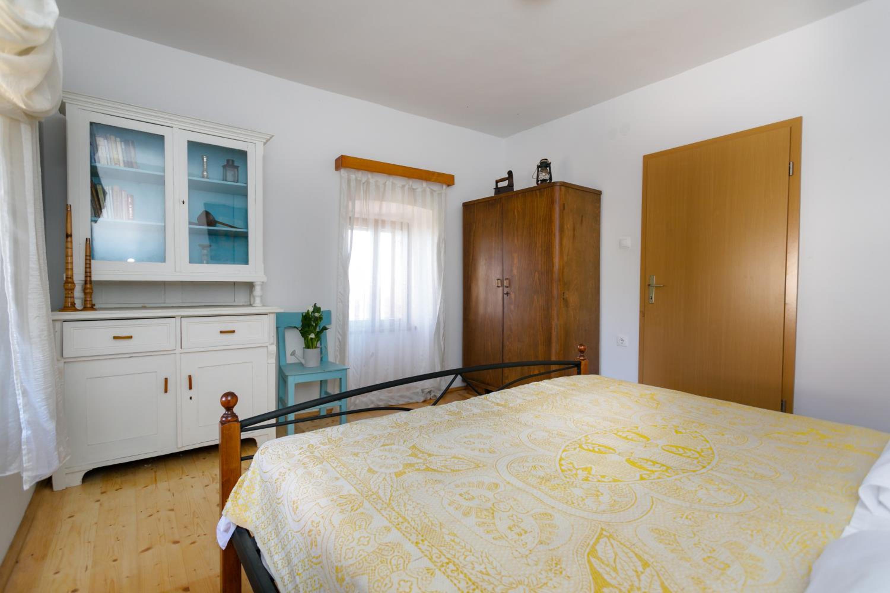 Apartment Ane view 5