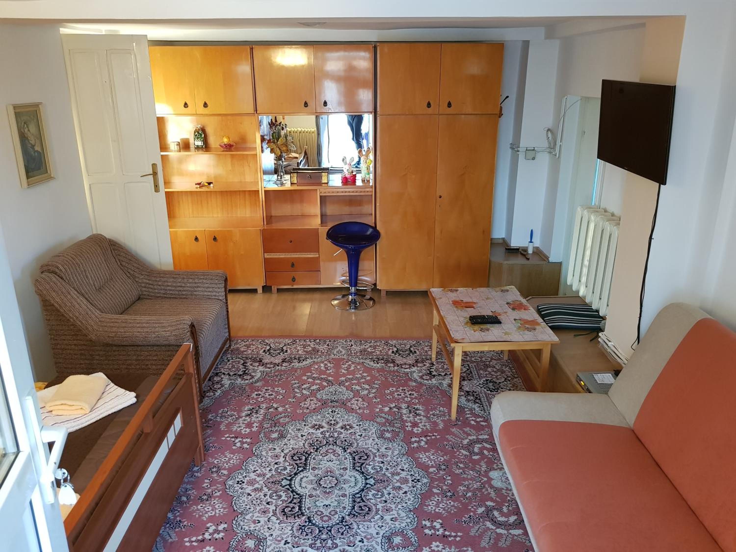 MRI Residence view 2