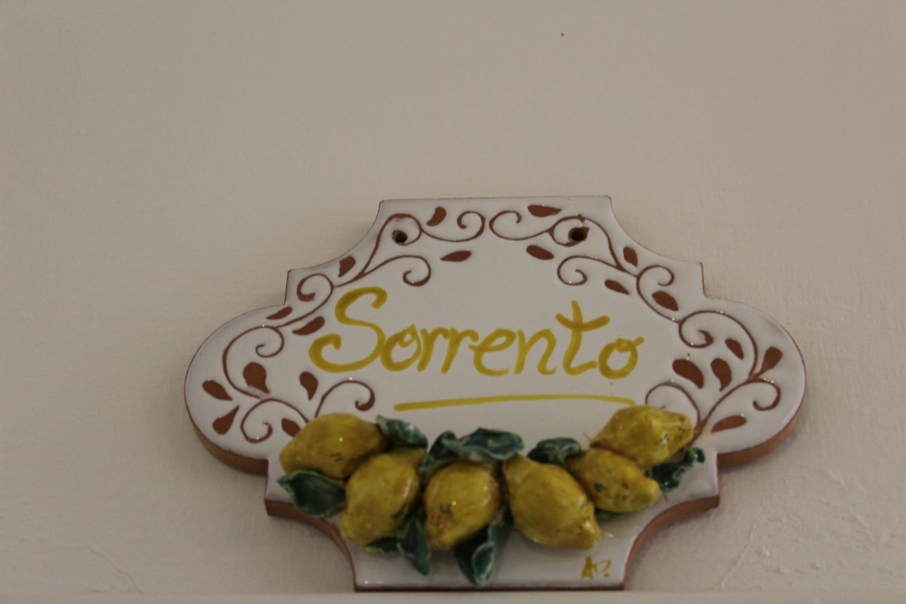 Lemon Rooms Sorrento