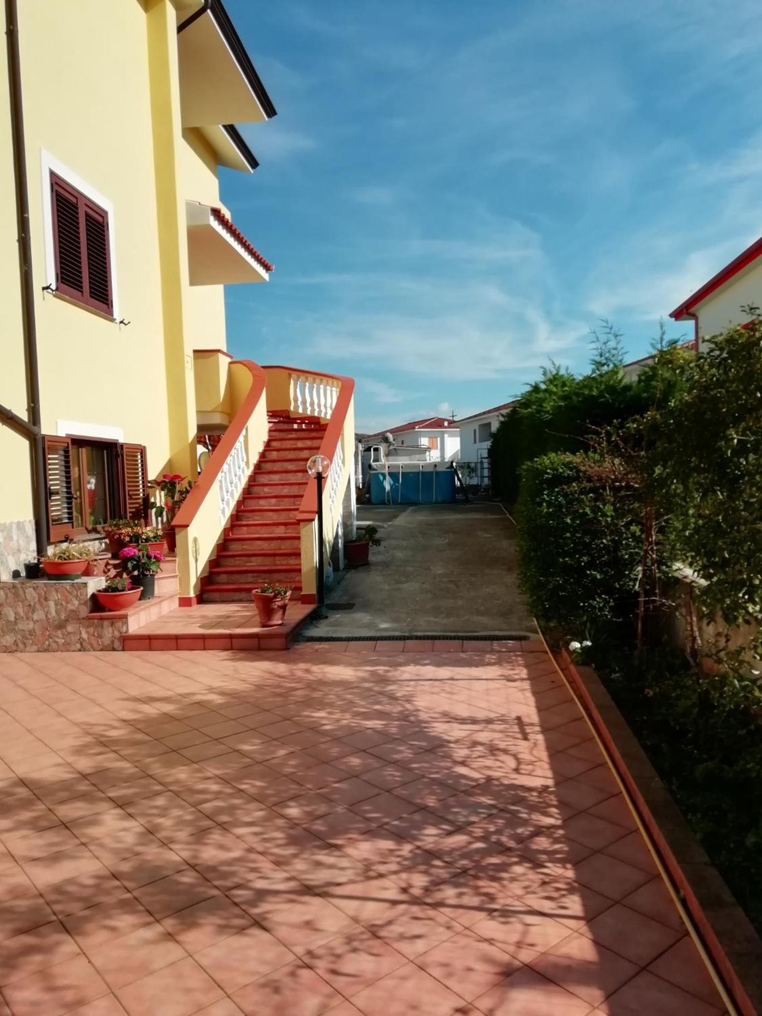 Aria Di mare b&b family view 3