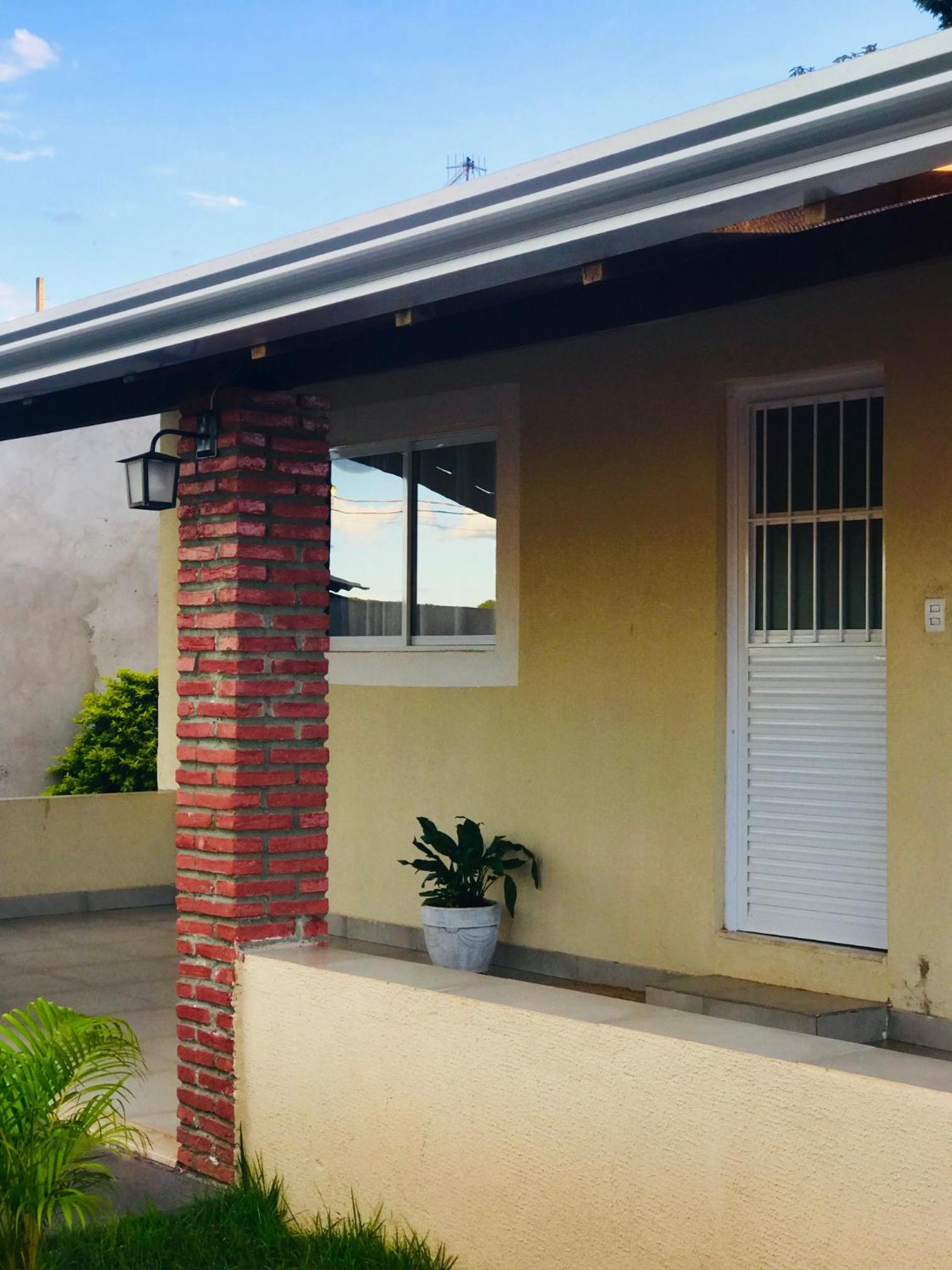 CASA PE DE PEQUI