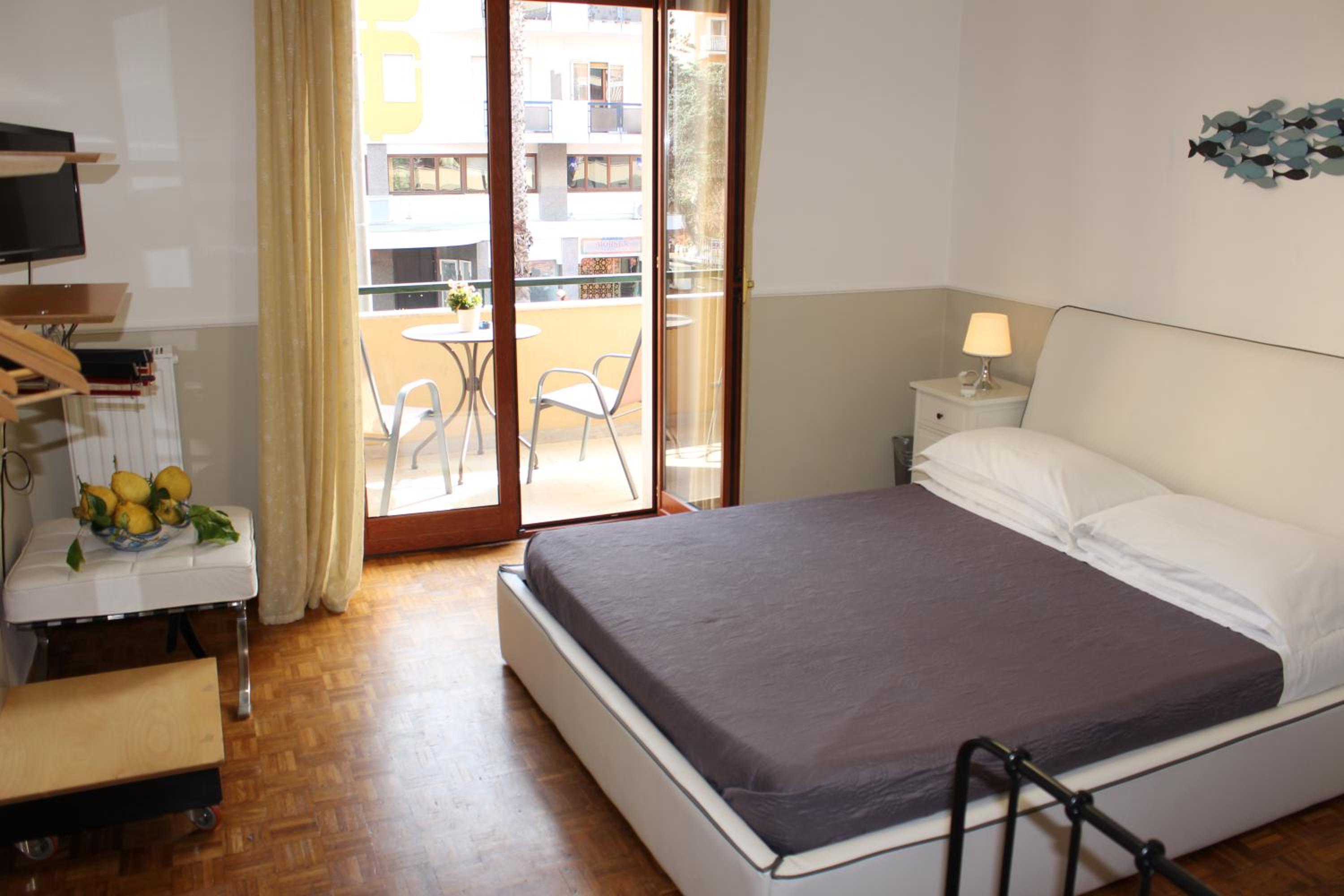 Lemon Rooms Sorrento