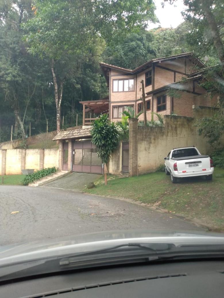 Linda casa na Serra da Cantareira