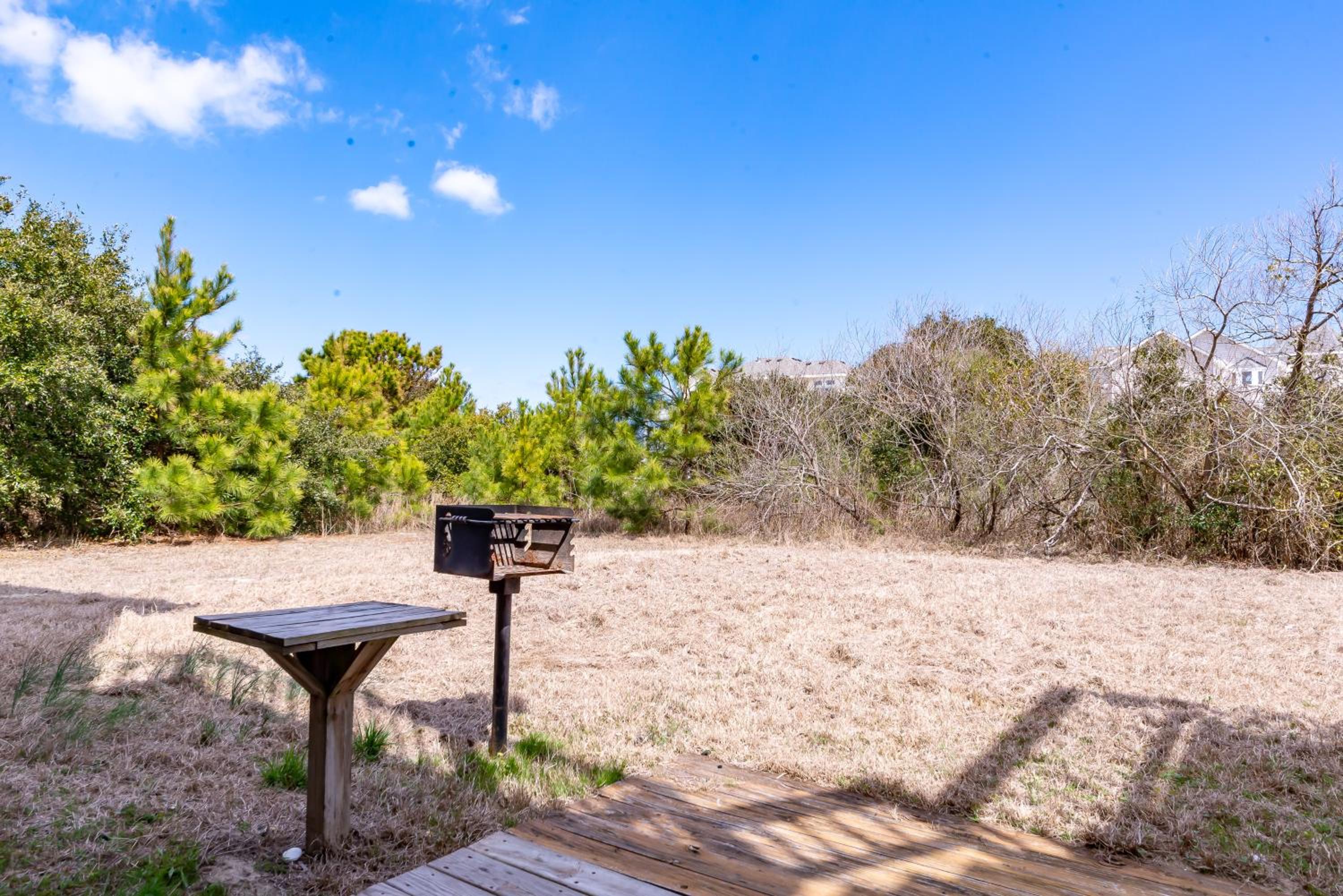 Windhaven - Corolla, Whalehead, Beach 400 Yds, Pool, Hot Tub, Tiki Bar, Pets OK, Flex Stays