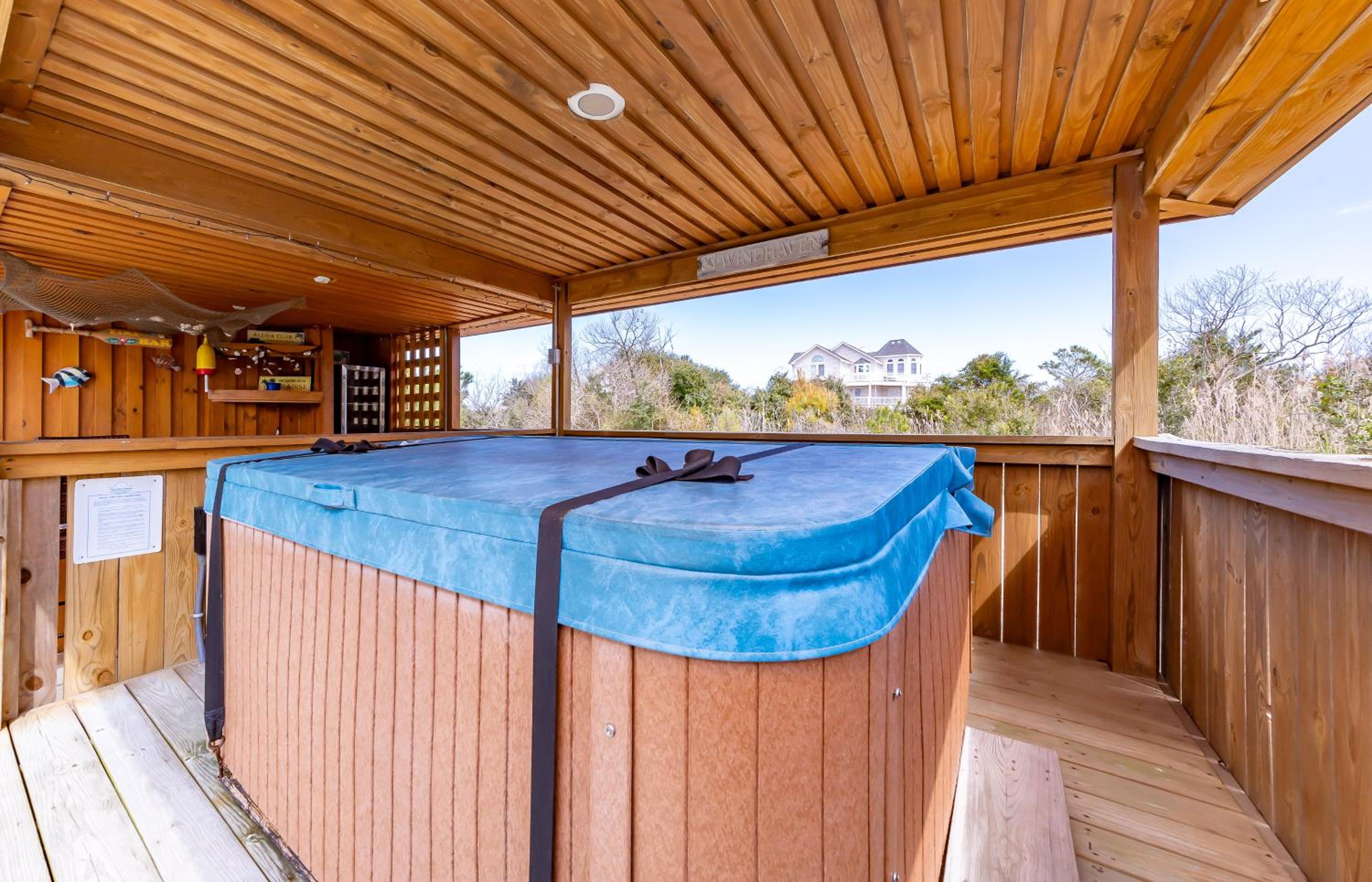 Windhaven - Corolla, Whalehead, Beach 400 Yds, Pool, Hot Tub, Tiki Bar, Pets OK, Flex Stays