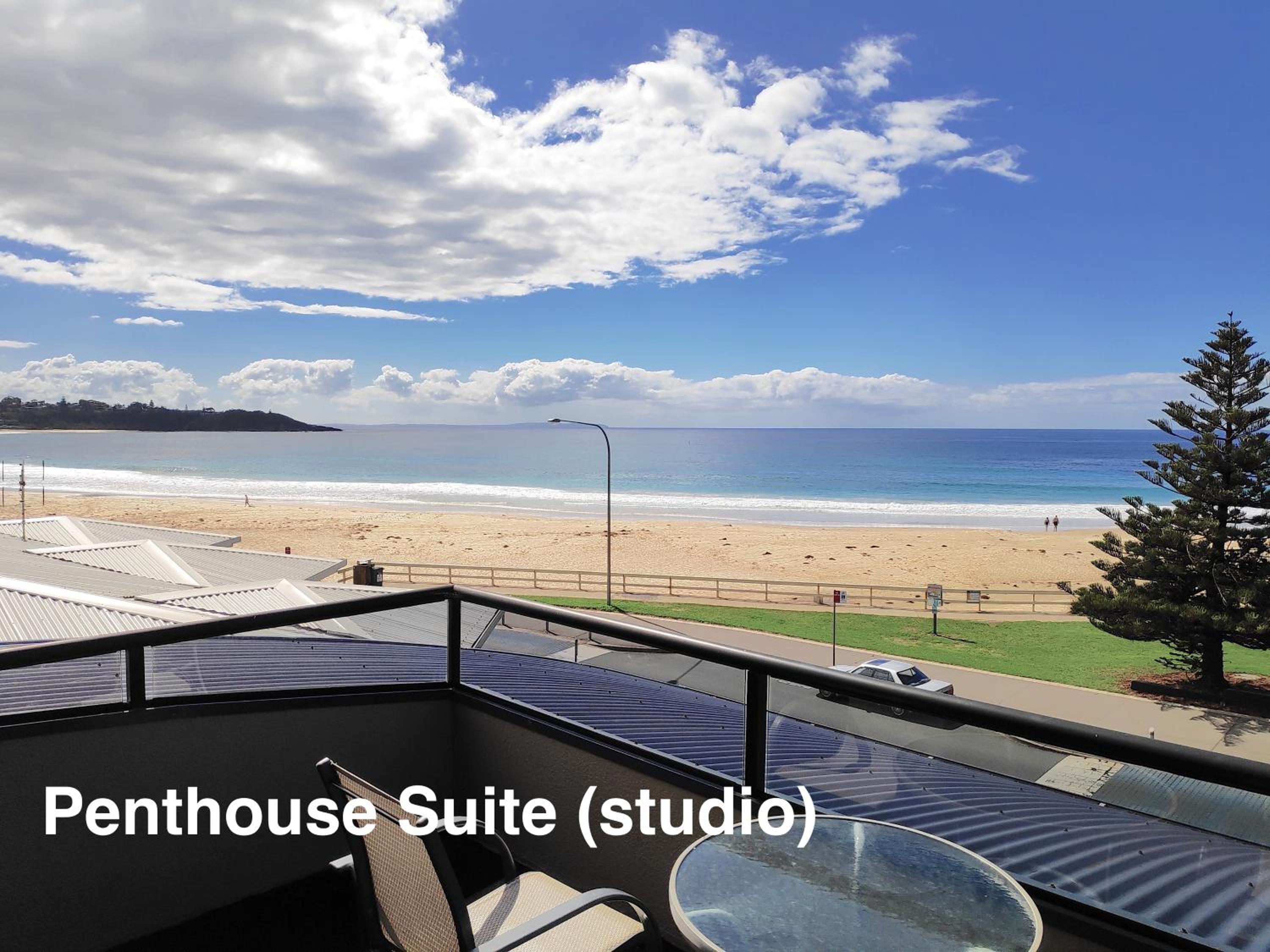 Beach House Mollymook