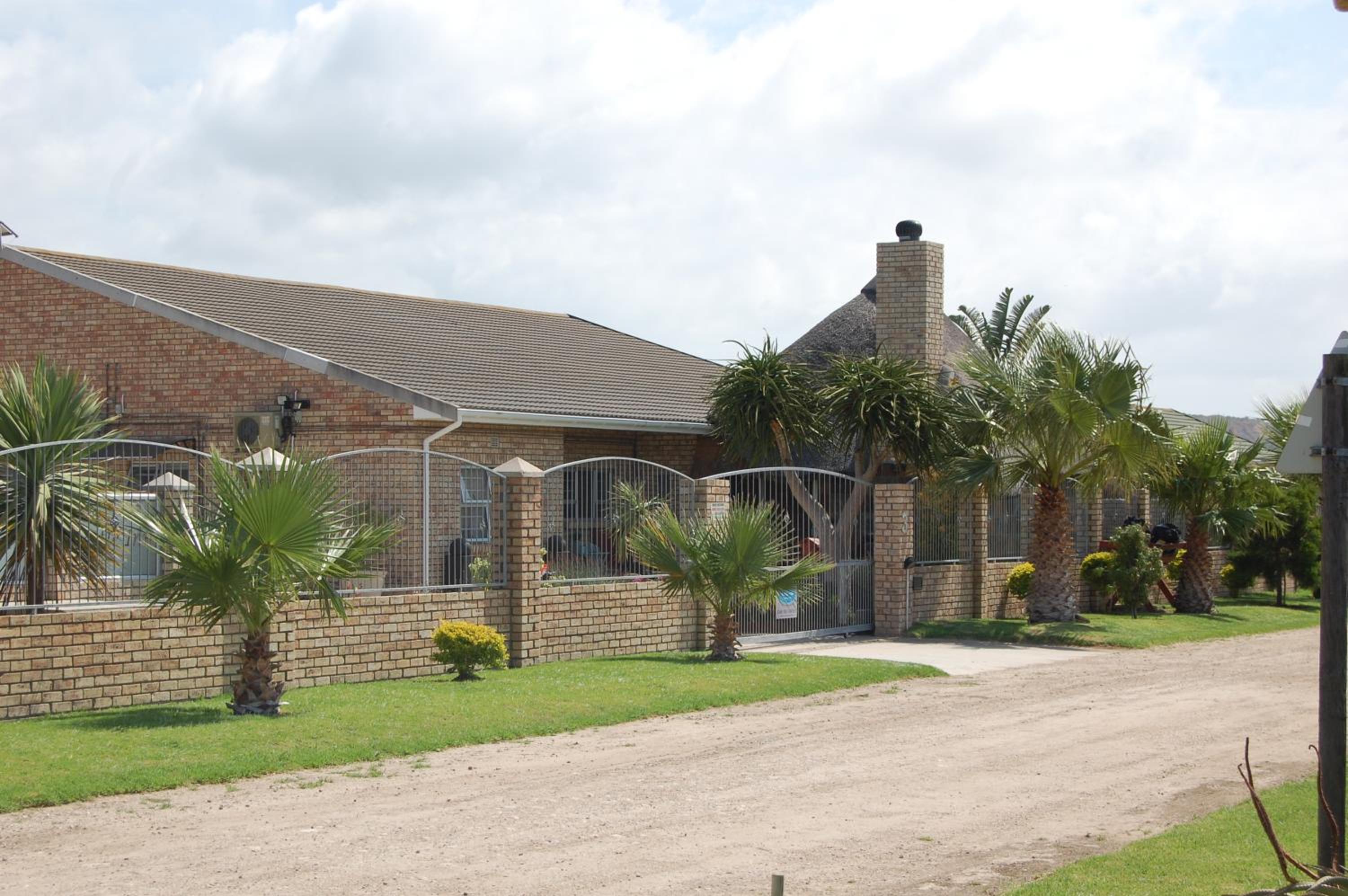 Settle Inn Self Catering Accommodation - main view