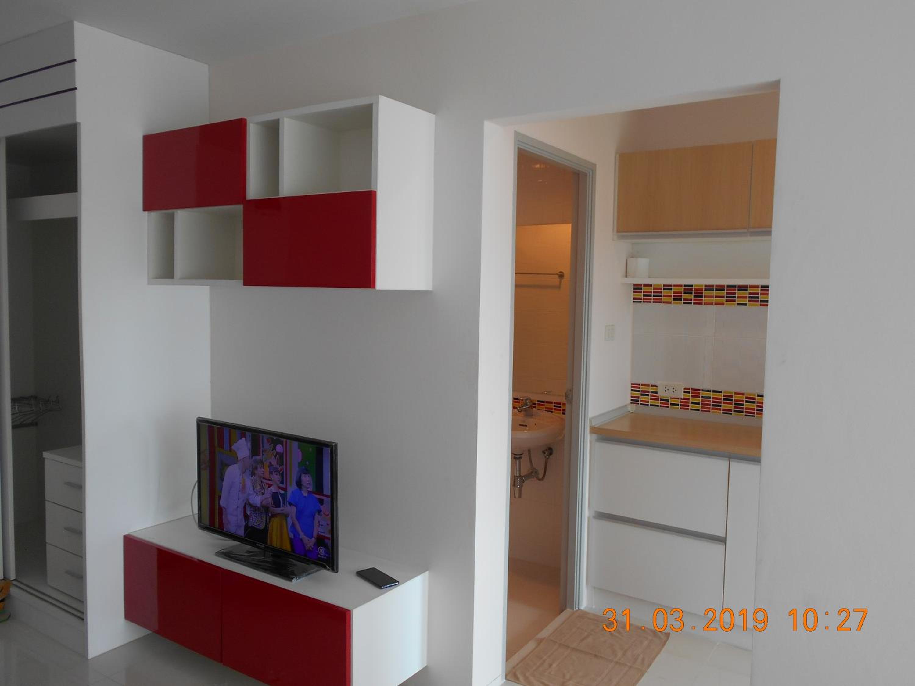 The Hug Condo Bangsaen view 4