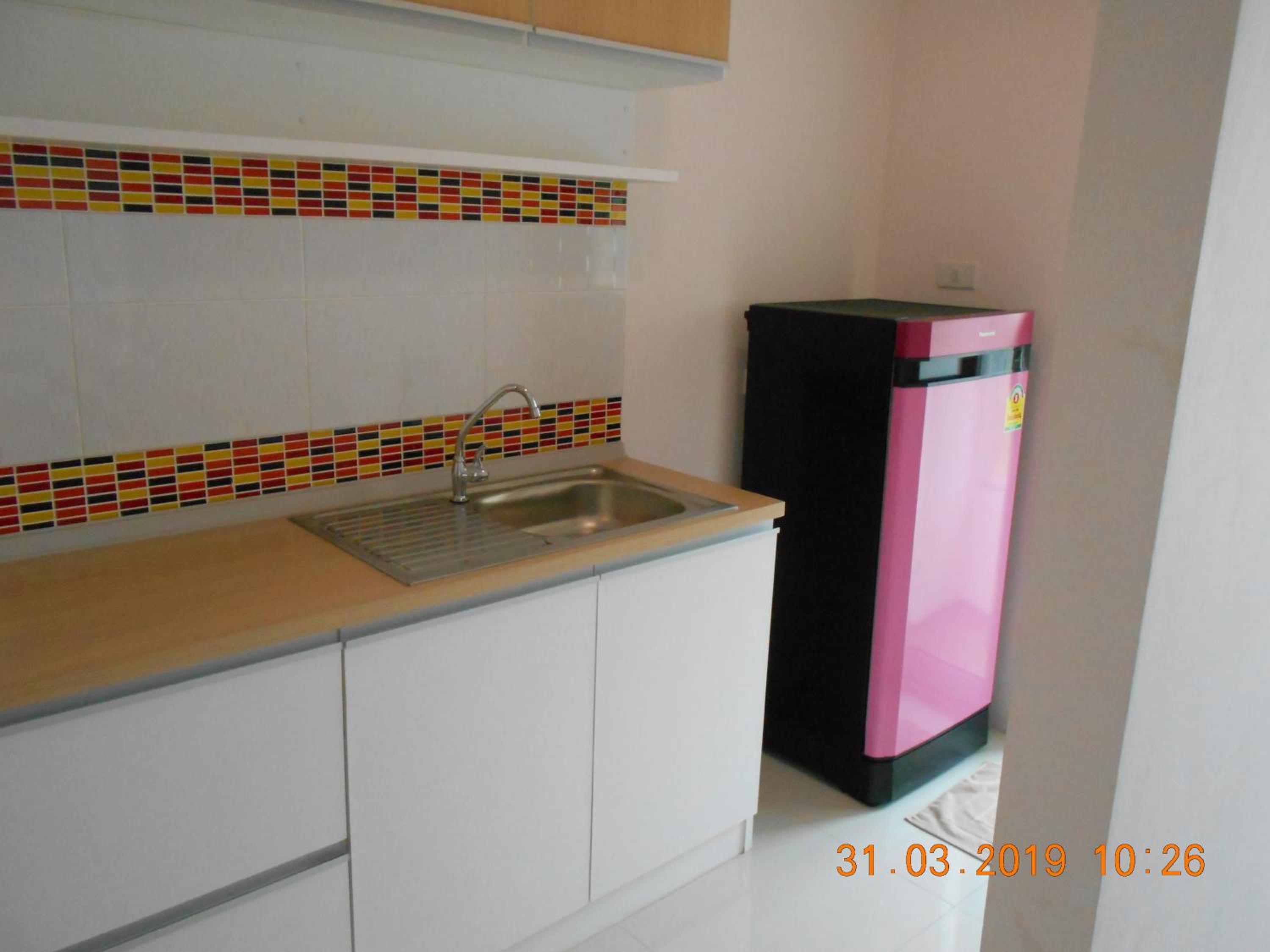 The Hug Condo Bangsaen view 2