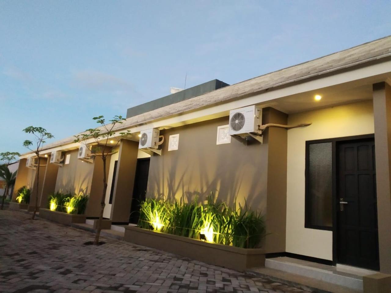 RedDoorz Syariah Plus near Banyuwangi Airport