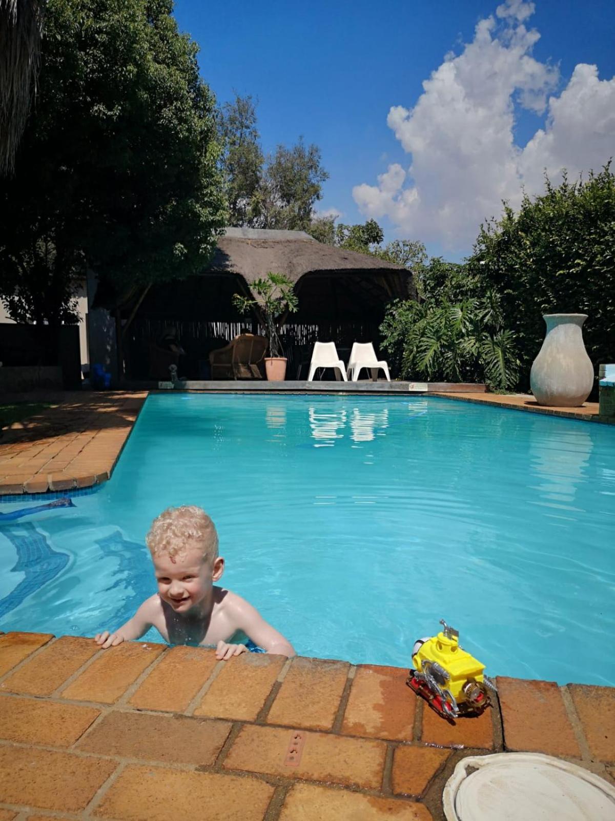 Fin and Feather Guest Lodge