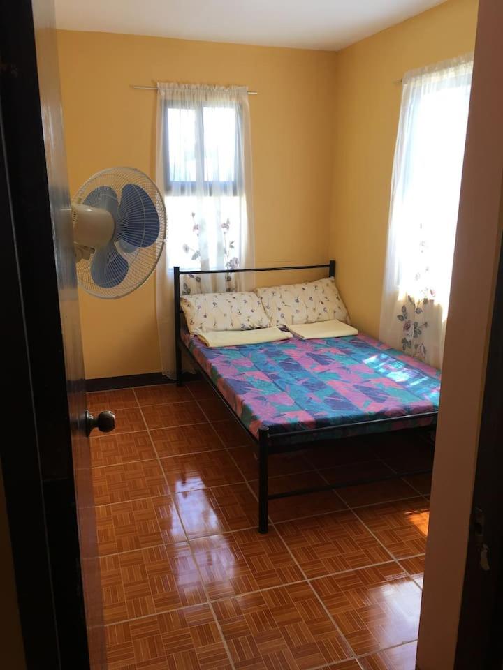 Photo 6