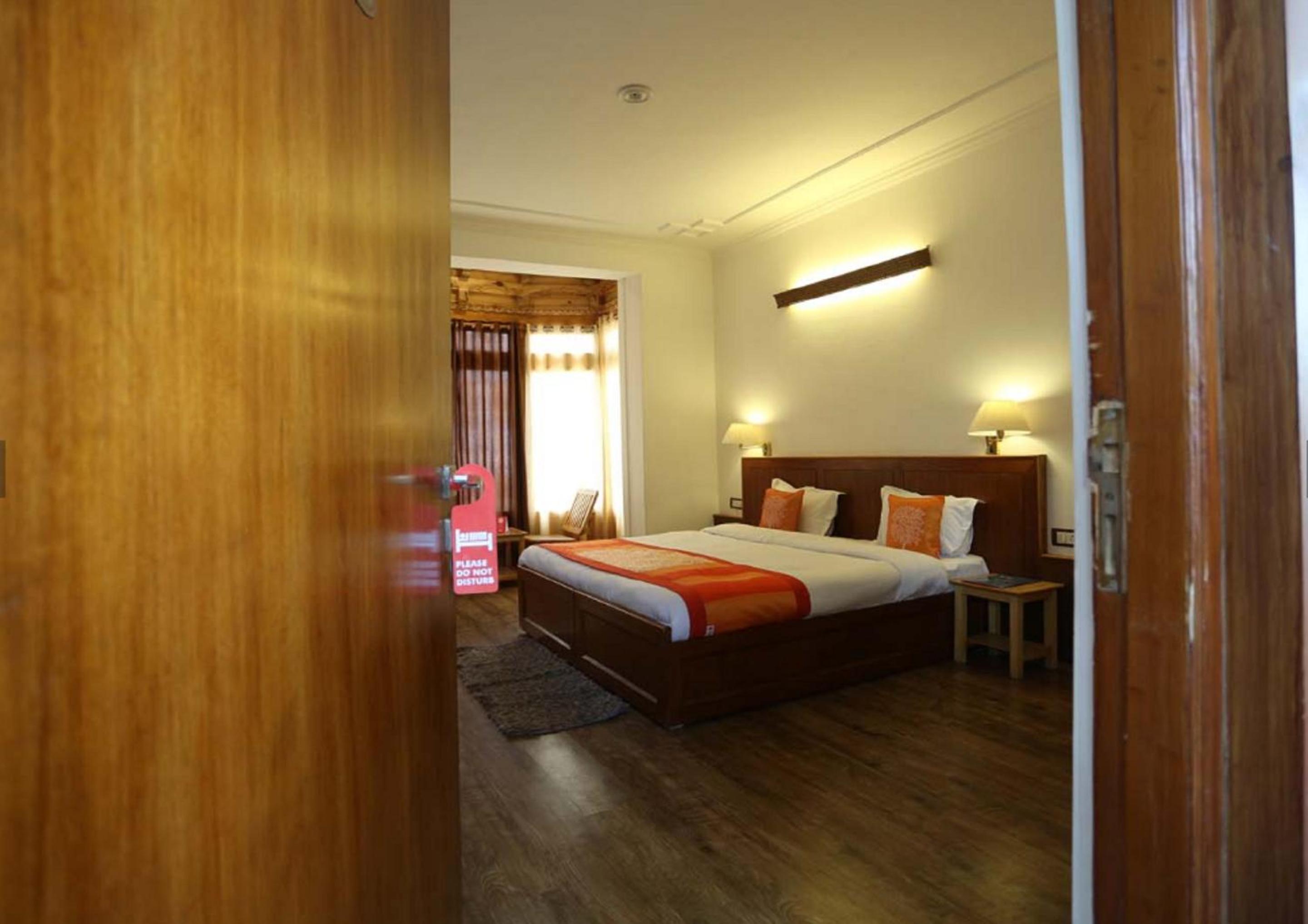Himalayan Retreat-Karzoo