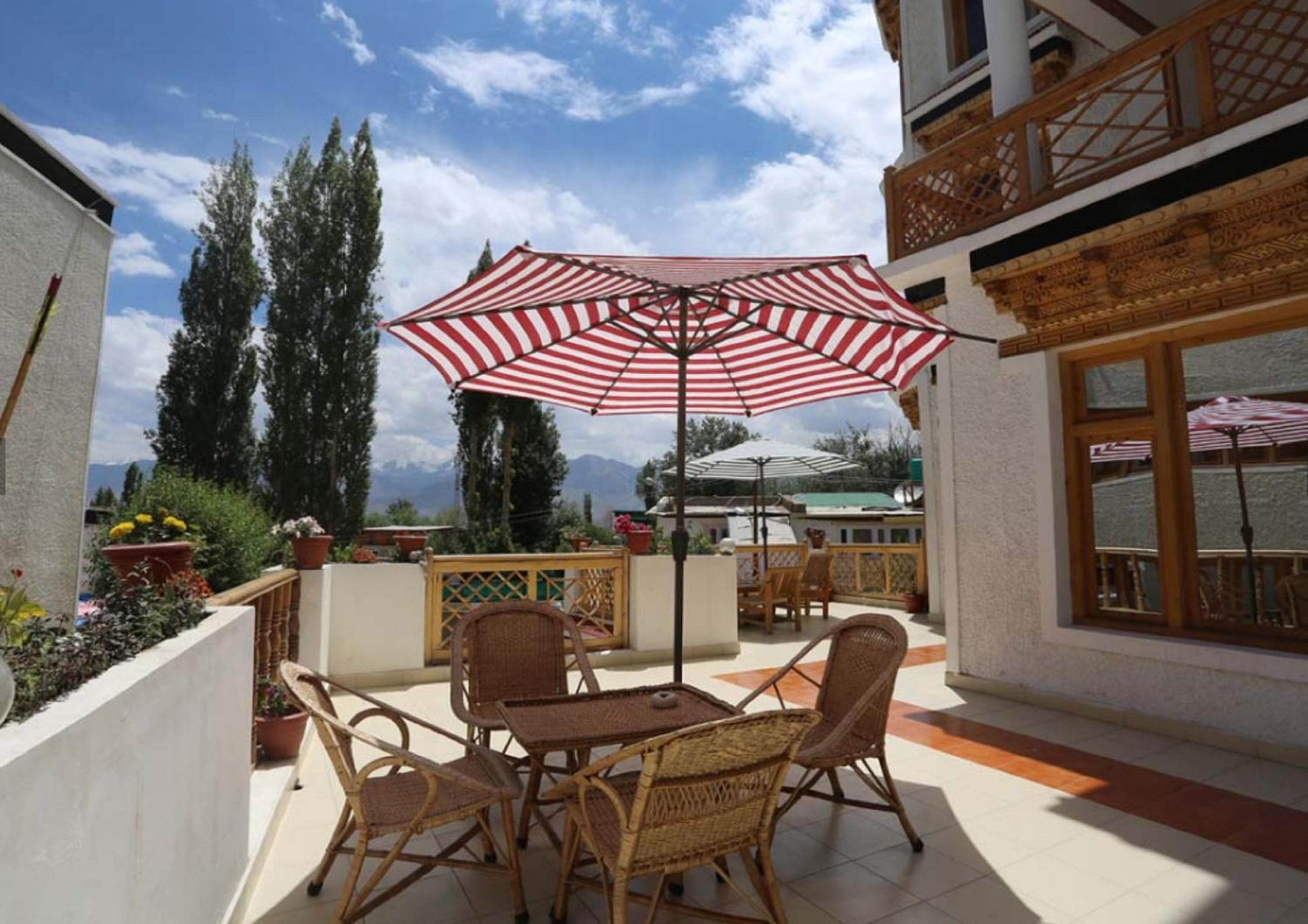 balance & terrace