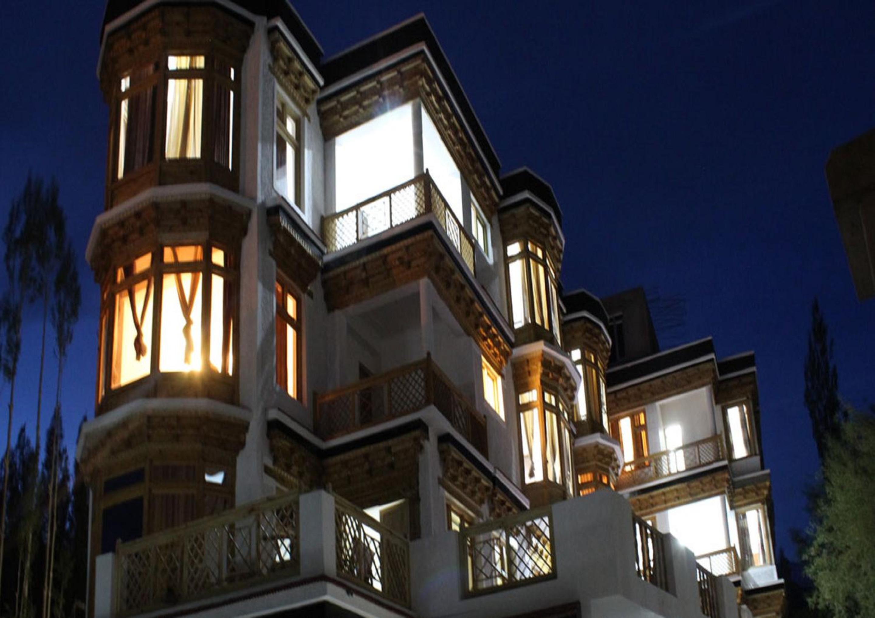 Himalayan Retreat-Karzoo