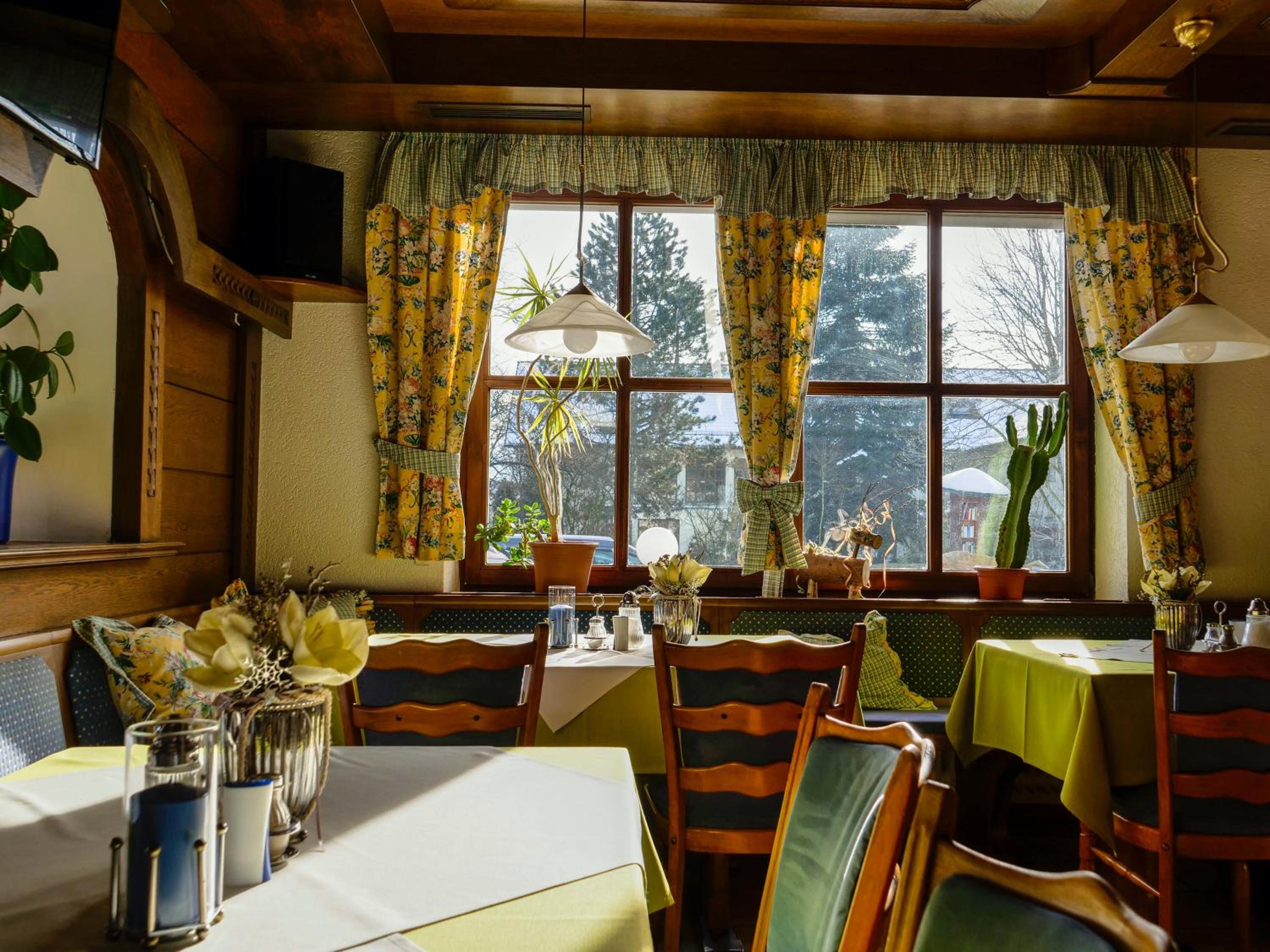 Bad Birnbach Vacations - Hotel Lenauhof - Property Image 8