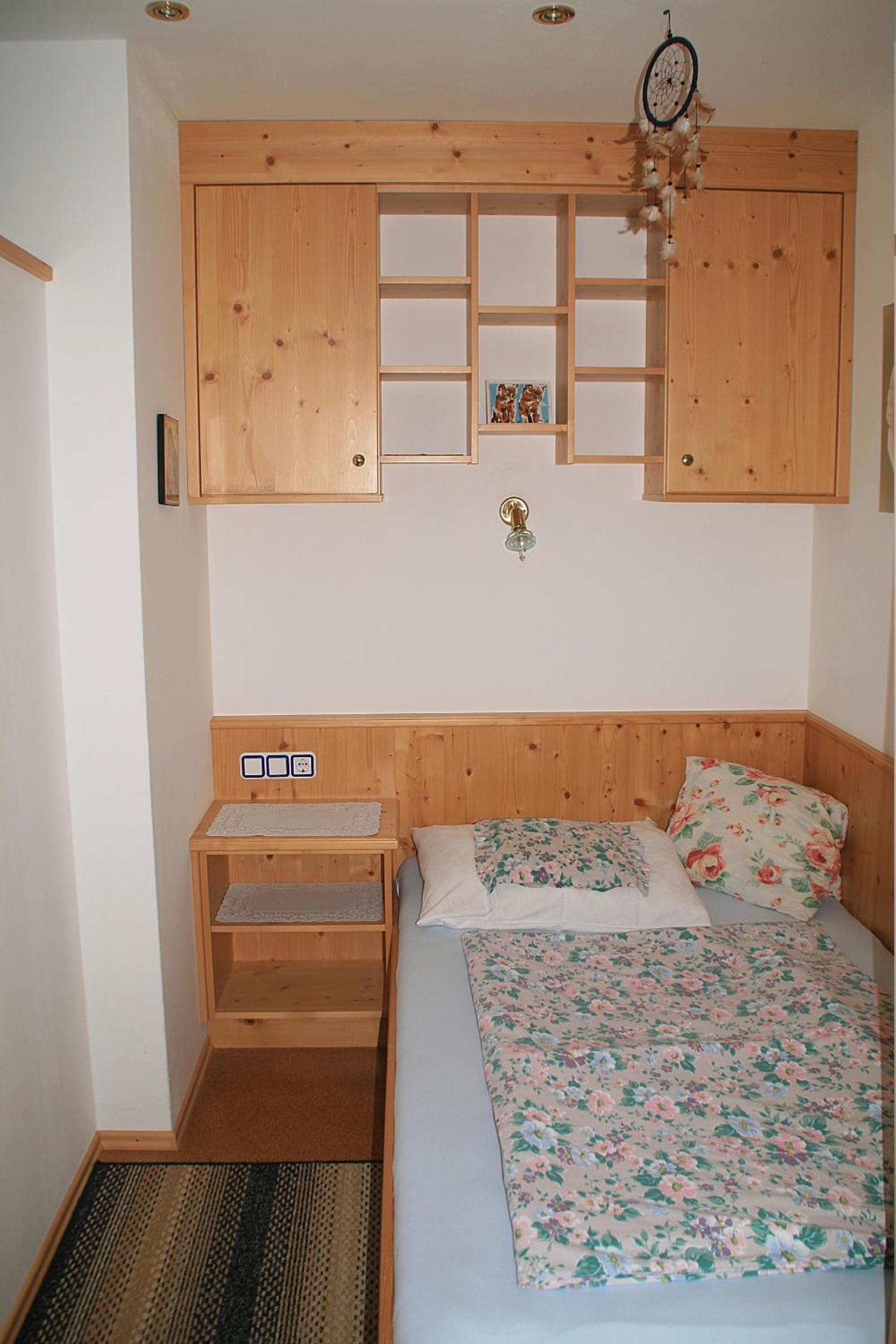 Photo 51