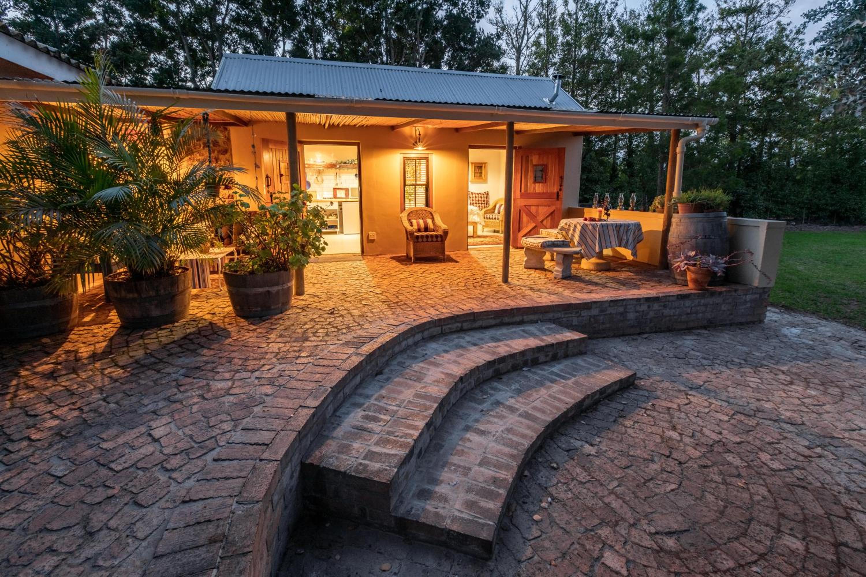 Belfield Wines and Farm Cottages