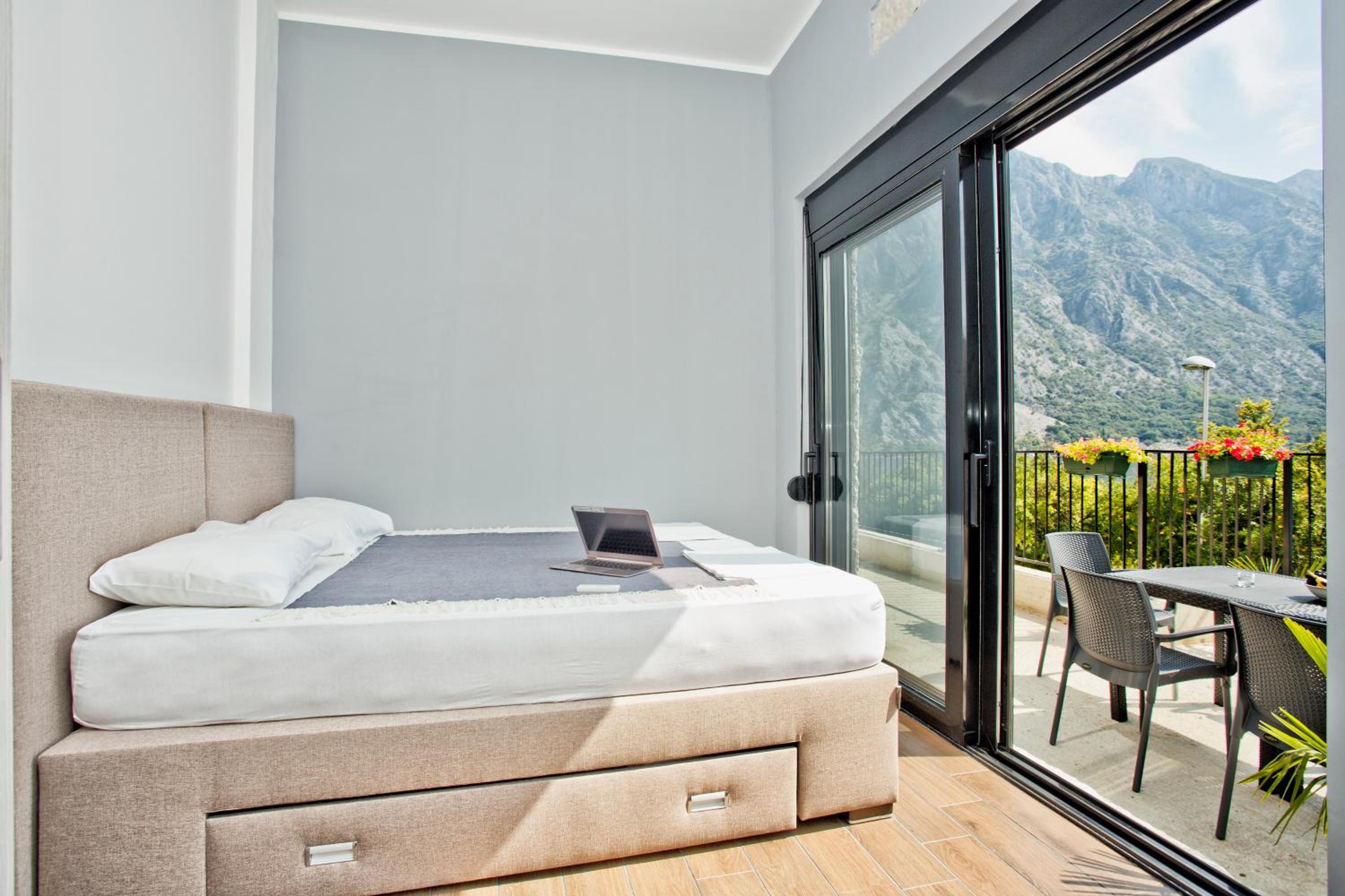 Beachfront Villa Nautica