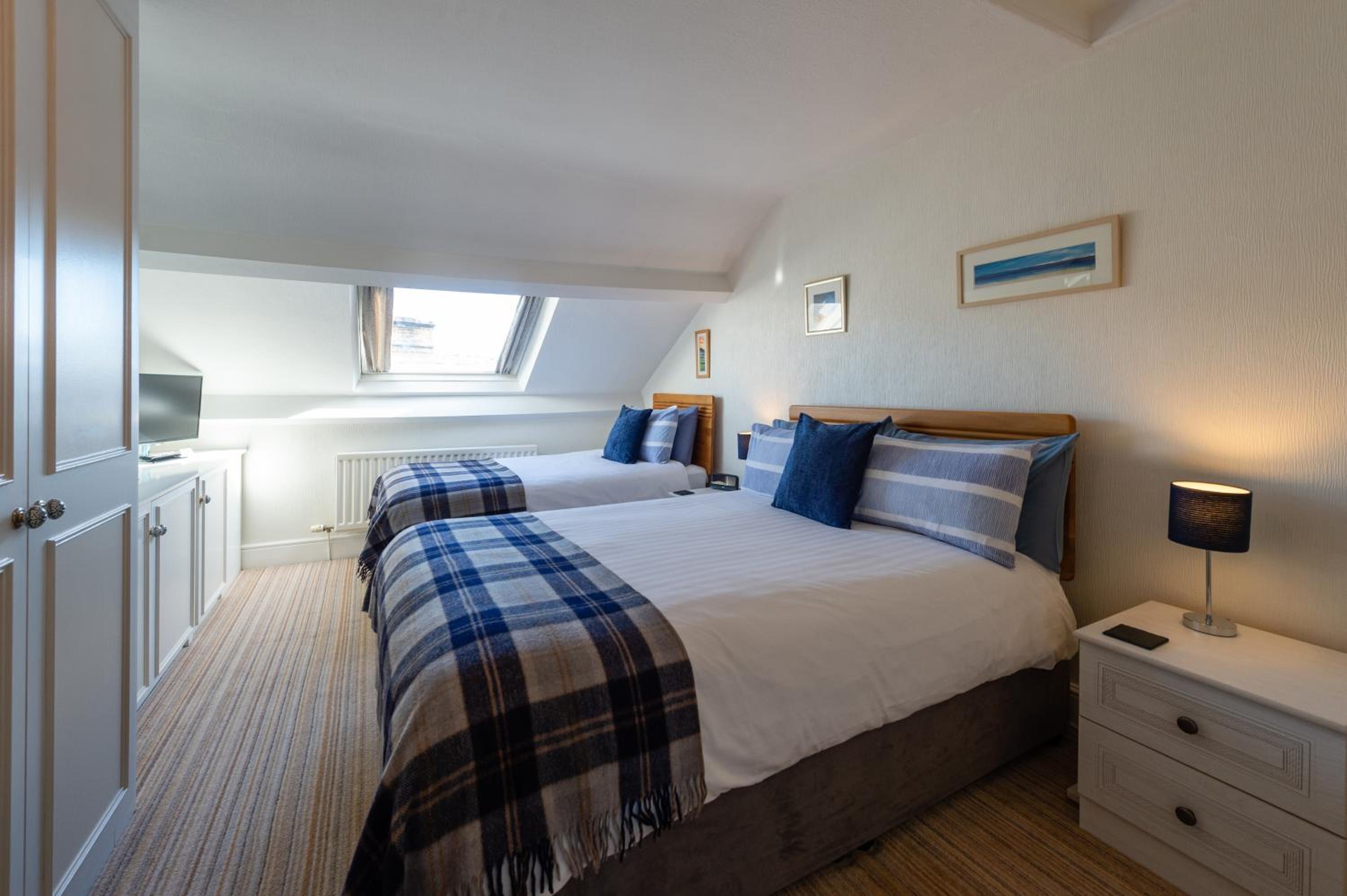 Penrith Vacations - Blue Swallow - Property Image 28