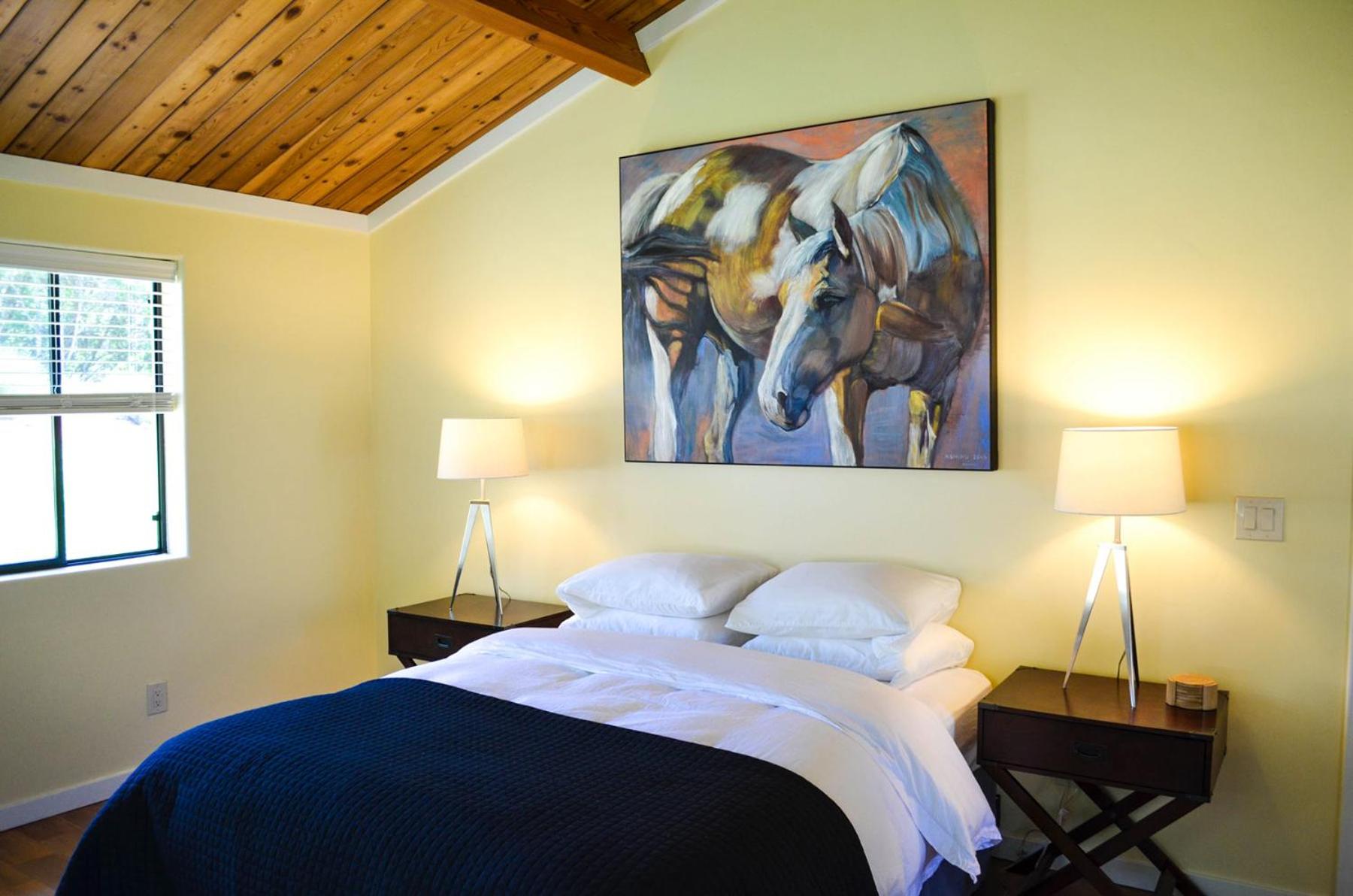 Indian Creek Inn view 2