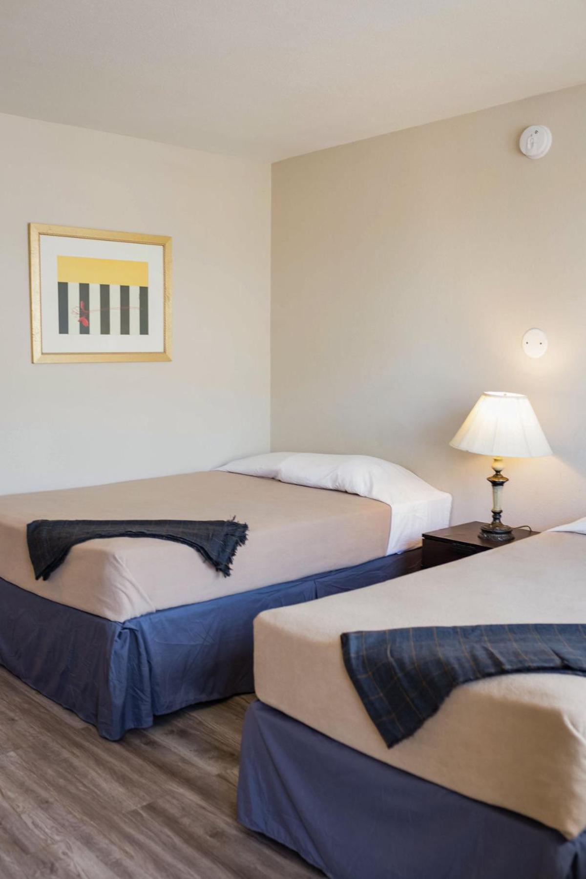 Harmony Inn and Suites