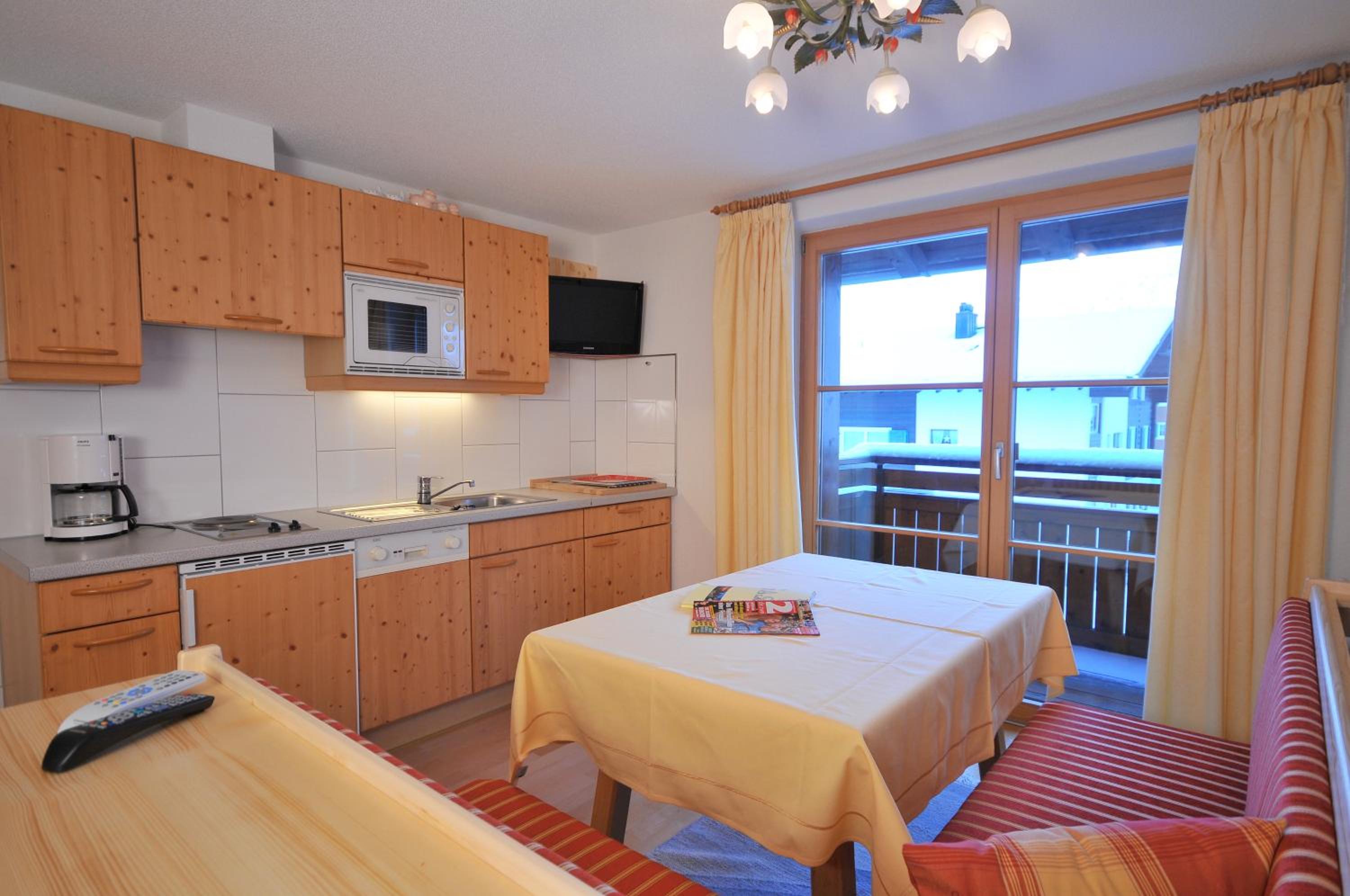 Faneskla Apartments