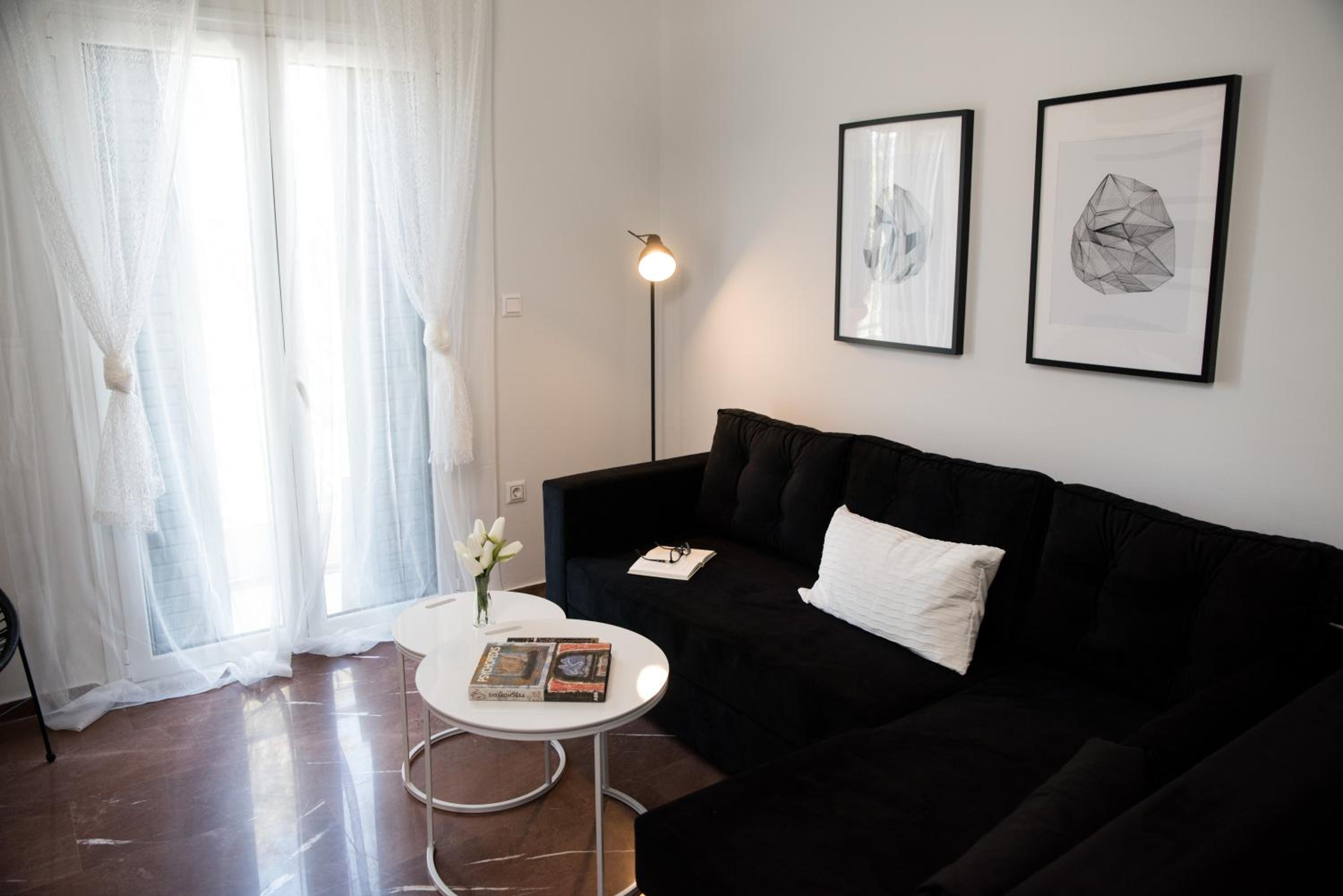 AT.thea ATHENS BOUTIQUE APARTMENTS