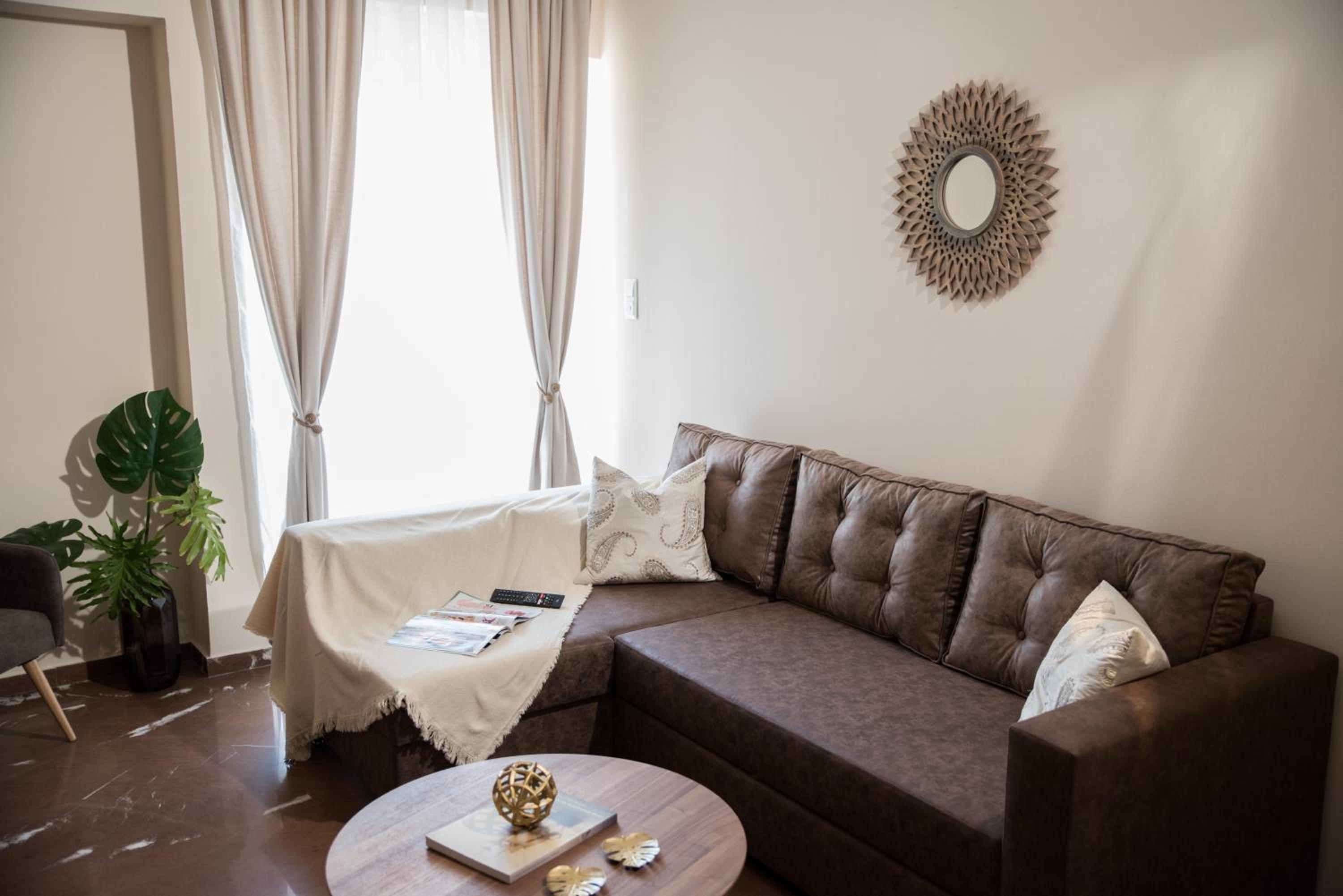AT.thea ATHENS BOUTIQUE APARTMENTS