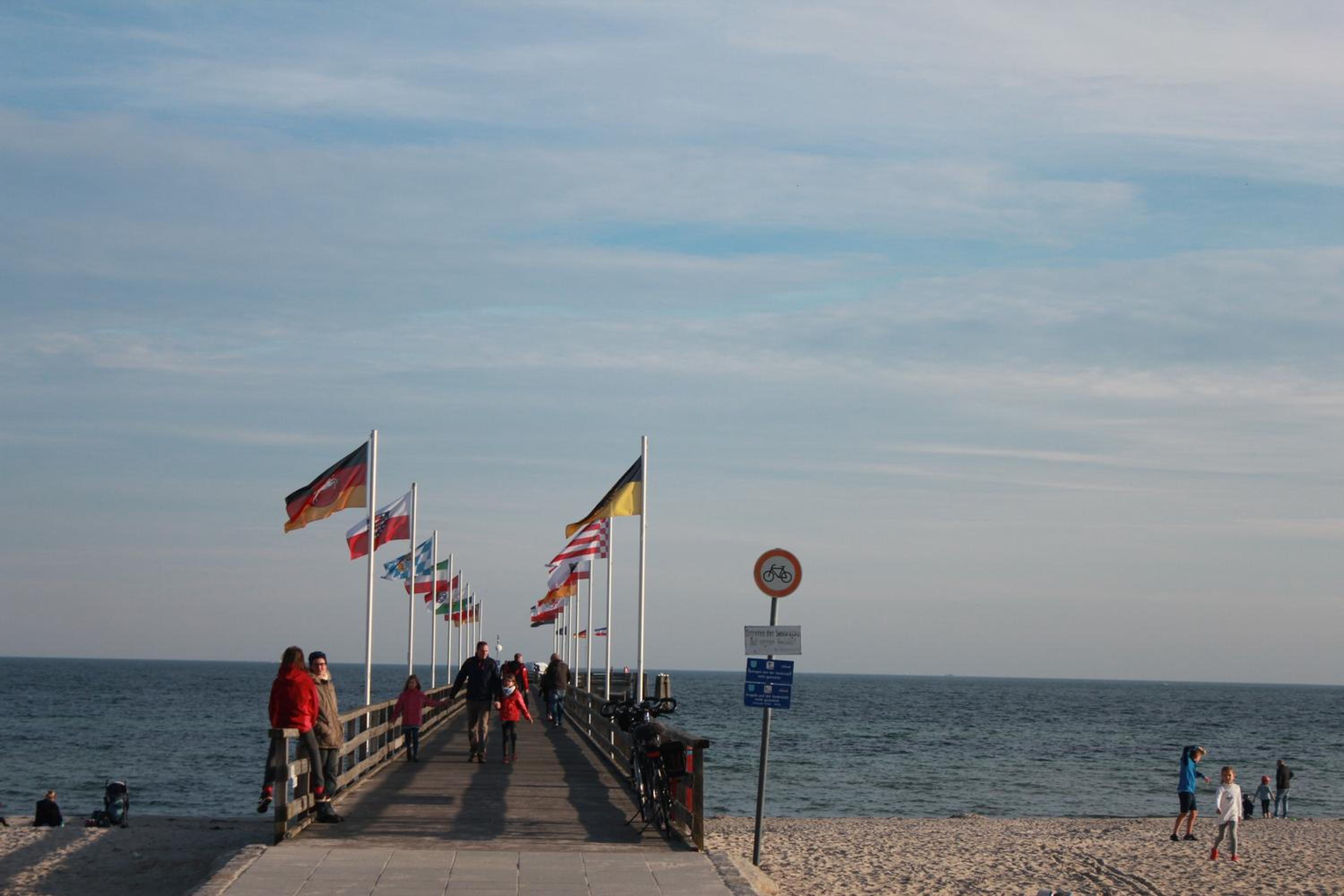 Leuchtturm 10