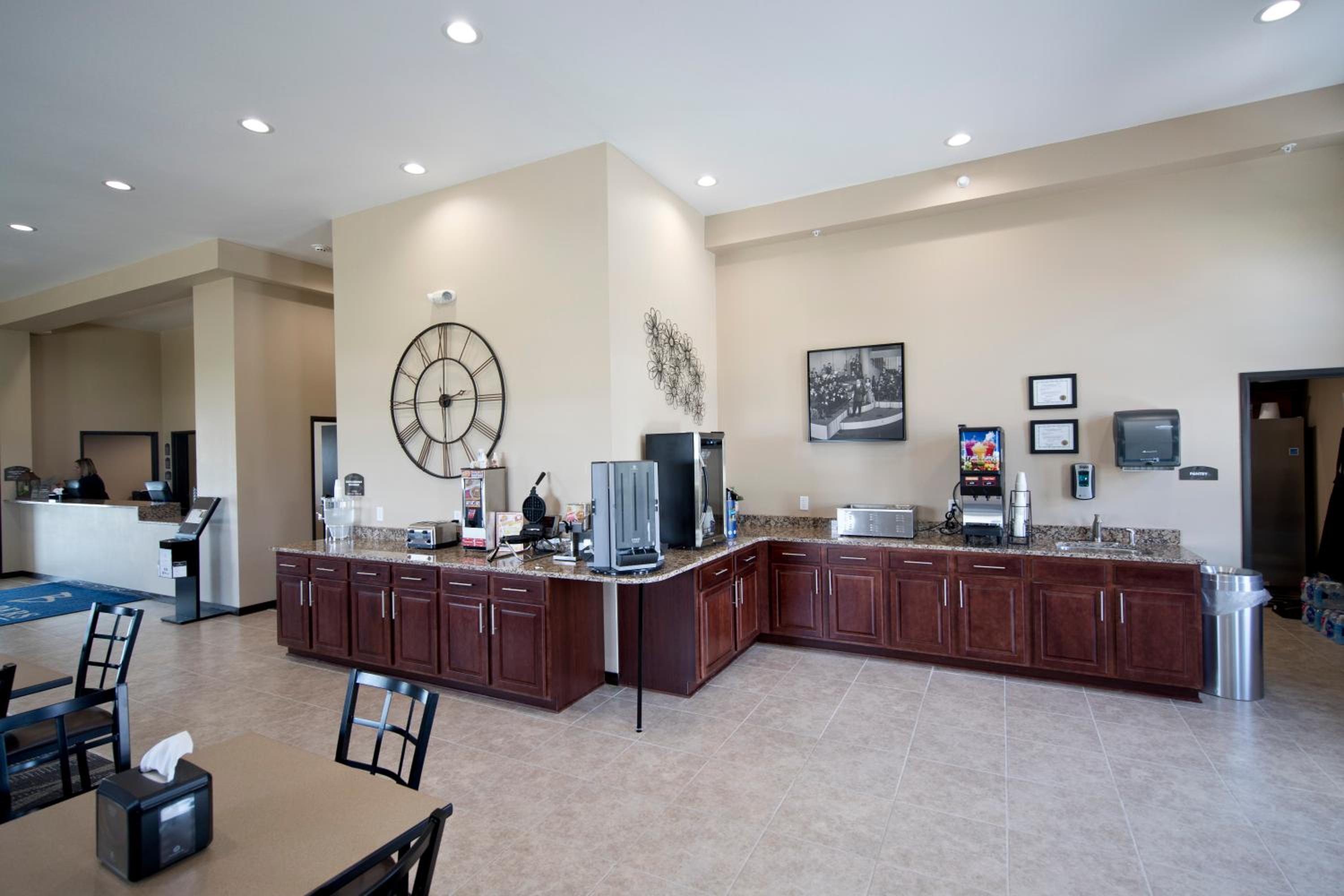 Cobblestone Inn Suites -Clarinda - Property Image 30