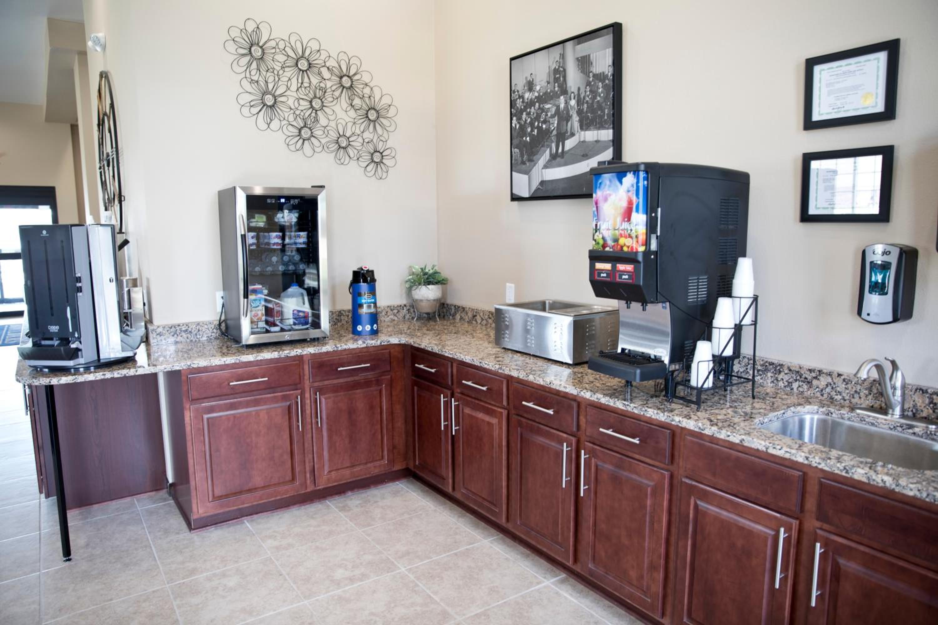 Cobblestone Inn Suites -Clarinda - Property Image 31