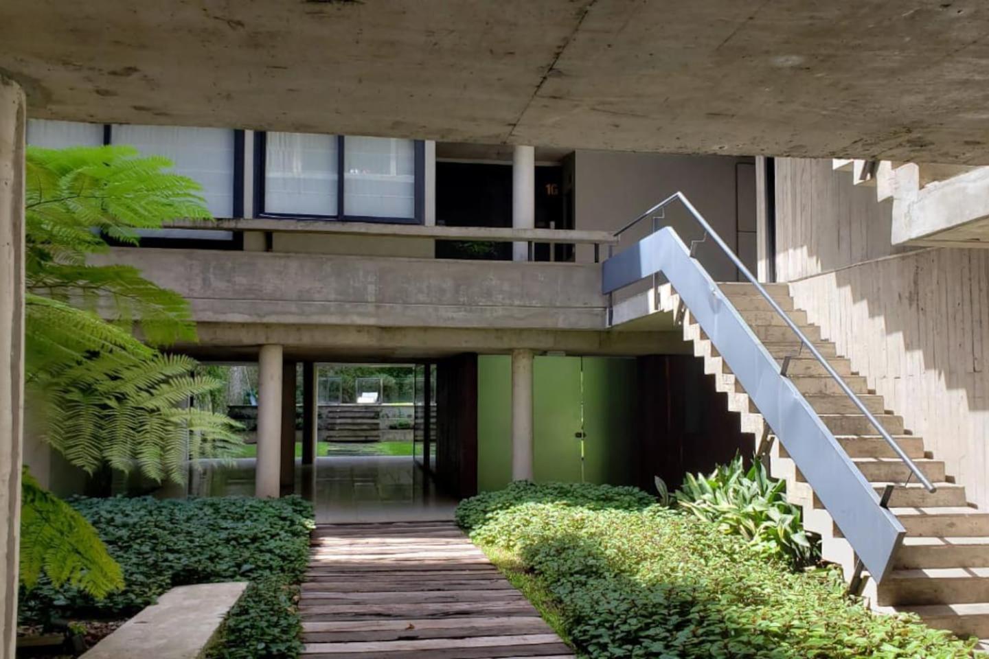 Soy Carlos, te espero en Palermo