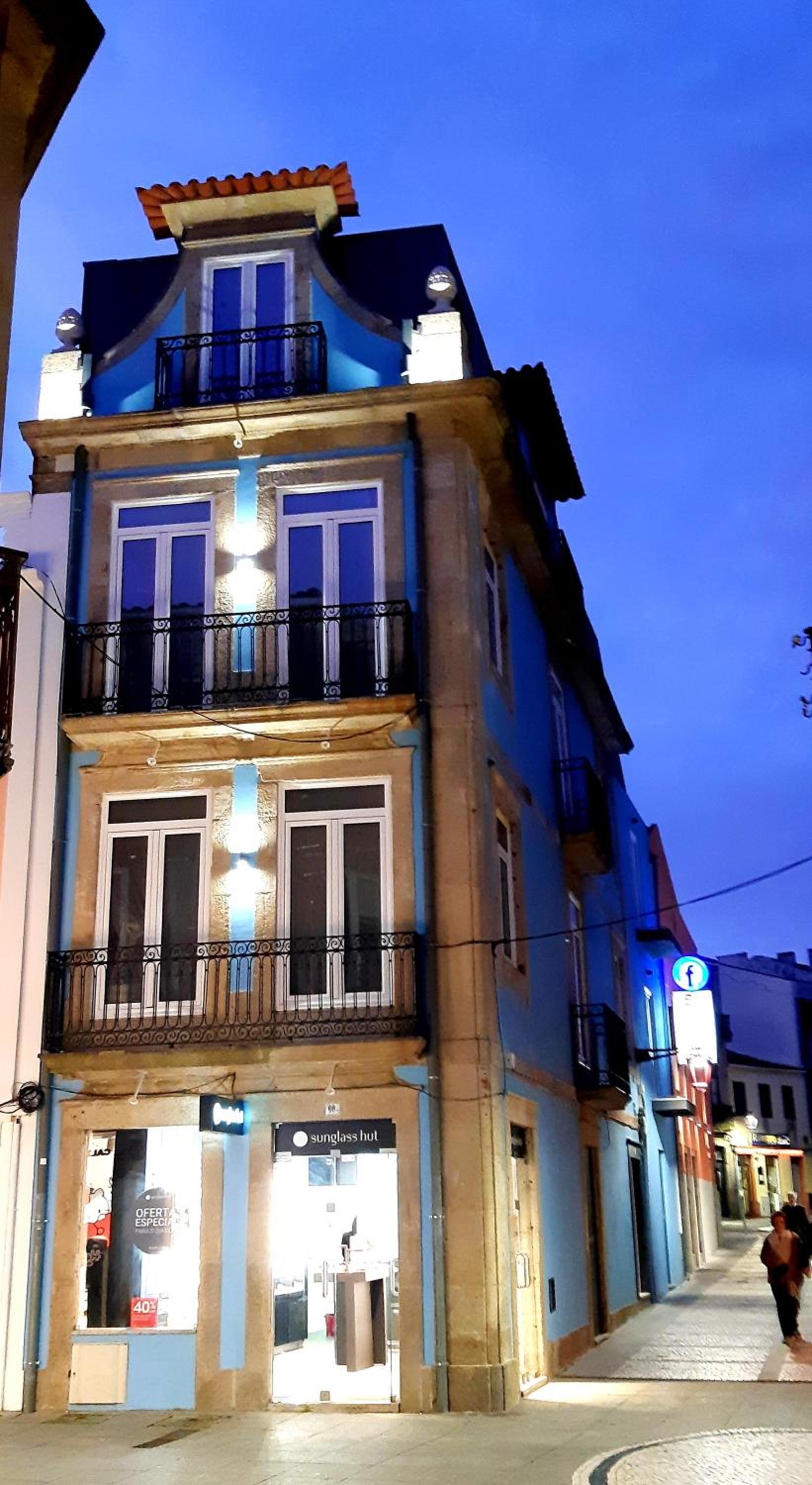 Almar Apartments
