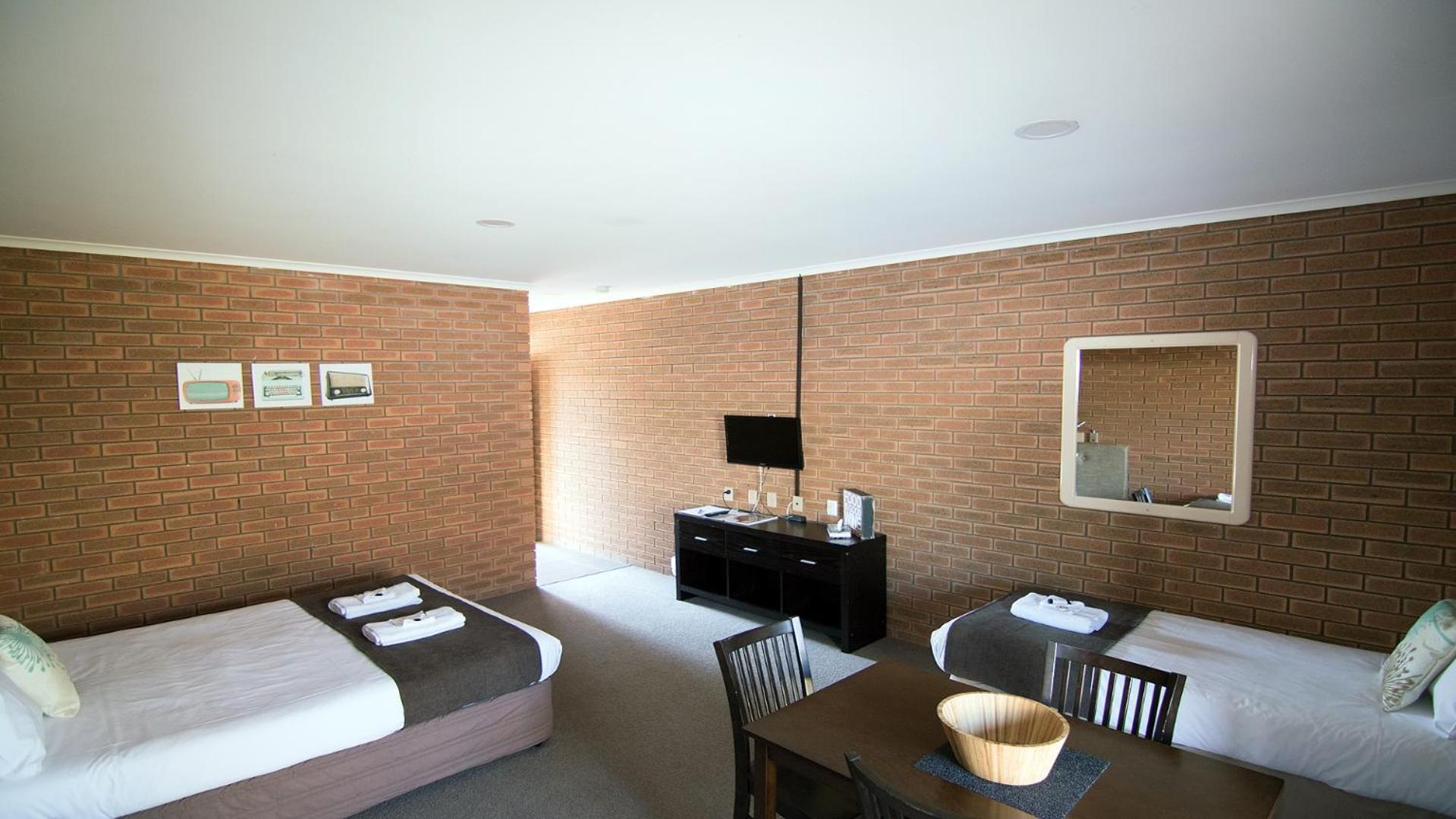 Ashleigh Court Motor Inn