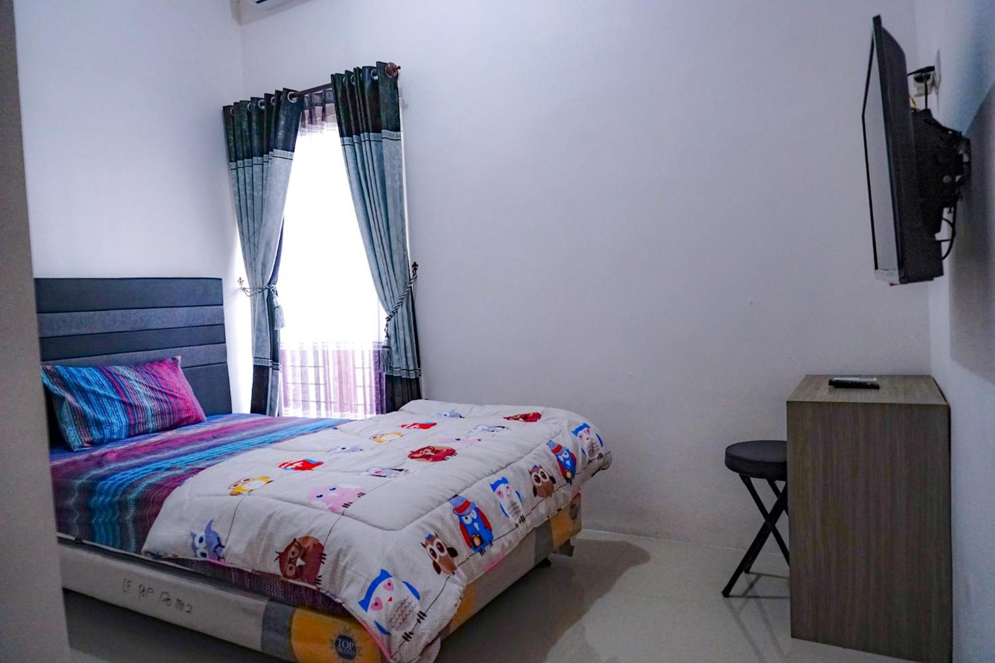 Surabaya Homey near Juanda Airport Syariah, Sedati - 9